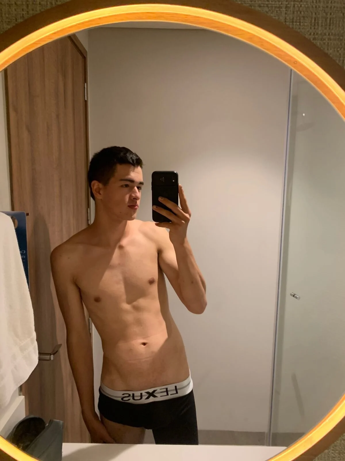 XXX Porn Photo of Nude xander_nova 1