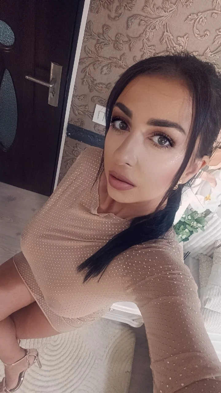 XXX Porn Photo of Nude OliveWilson 149