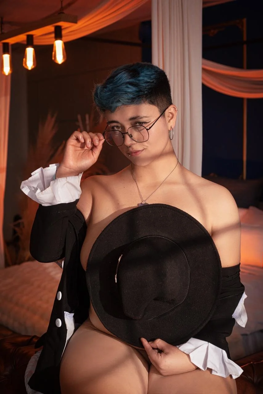 XXX Porn Photo of Nude Chriss_gomez2 2