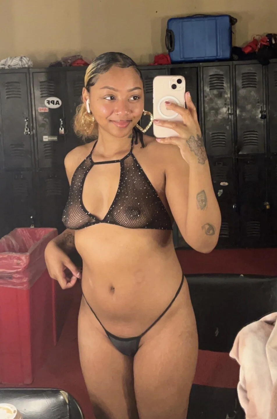XXX Porn Photo of Nude youwantblasian 4
