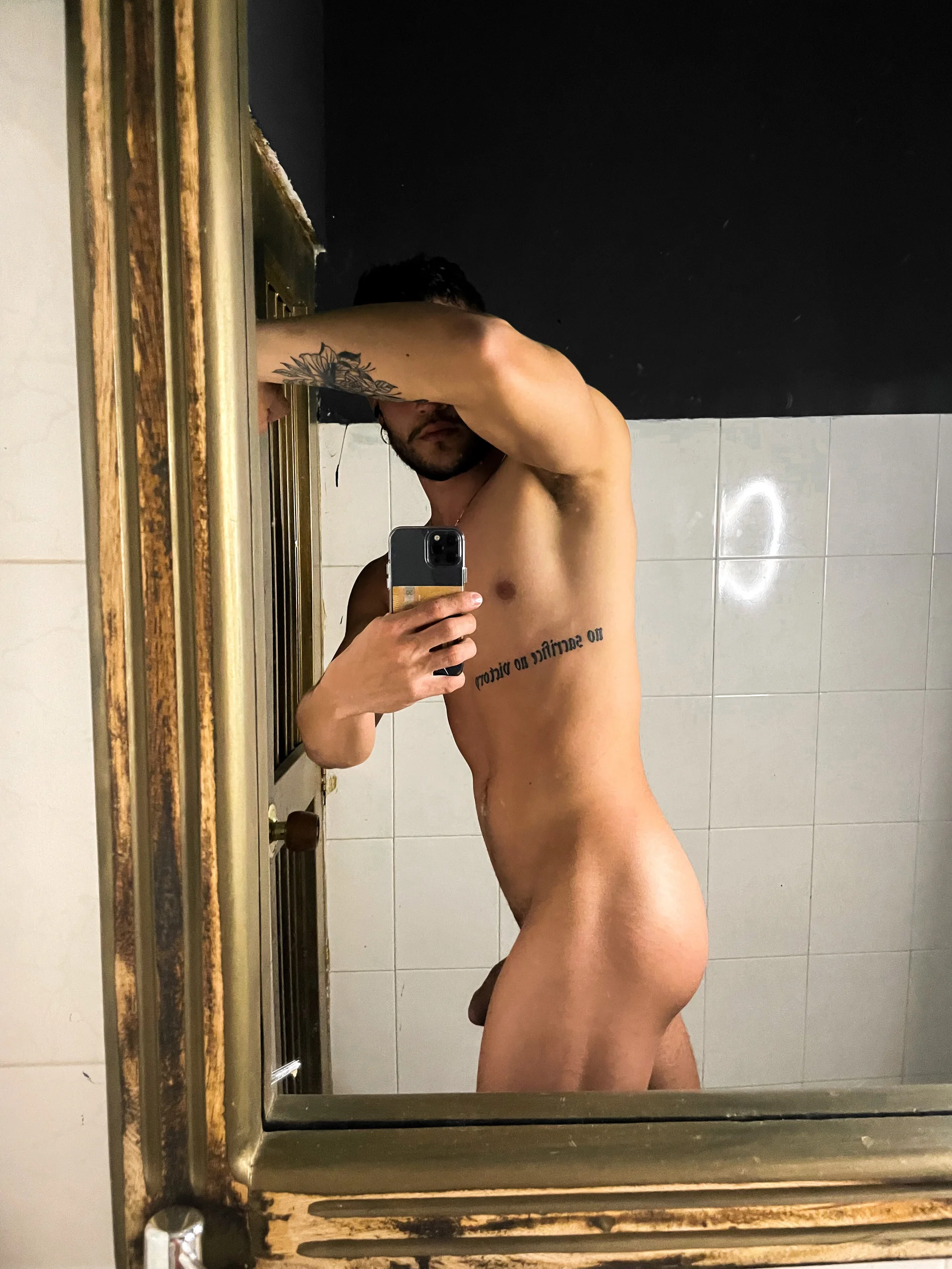 XXX Porn Photo of Nude EnzoRicci 6