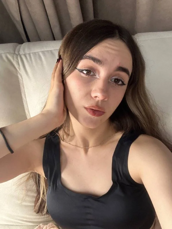 XXX Porn Photo of Nude CupSizeGirl 16