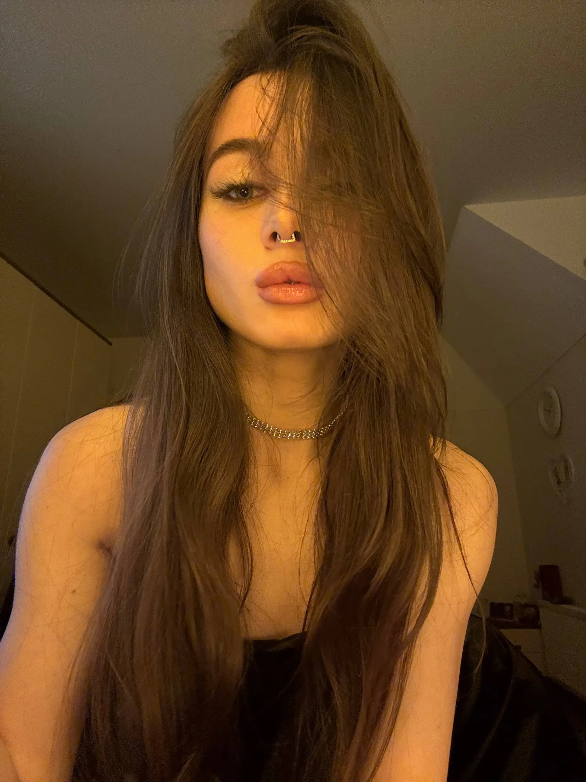 XXX Porn Photo of Nude YvonneRobes 14