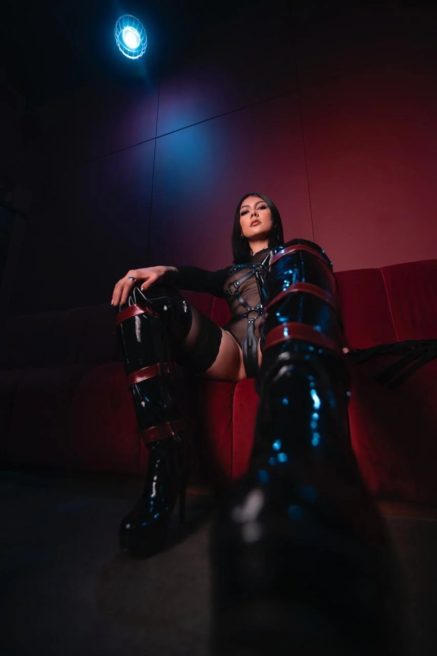 XXX Porn Photo of Nude lolaXXXxperience 2