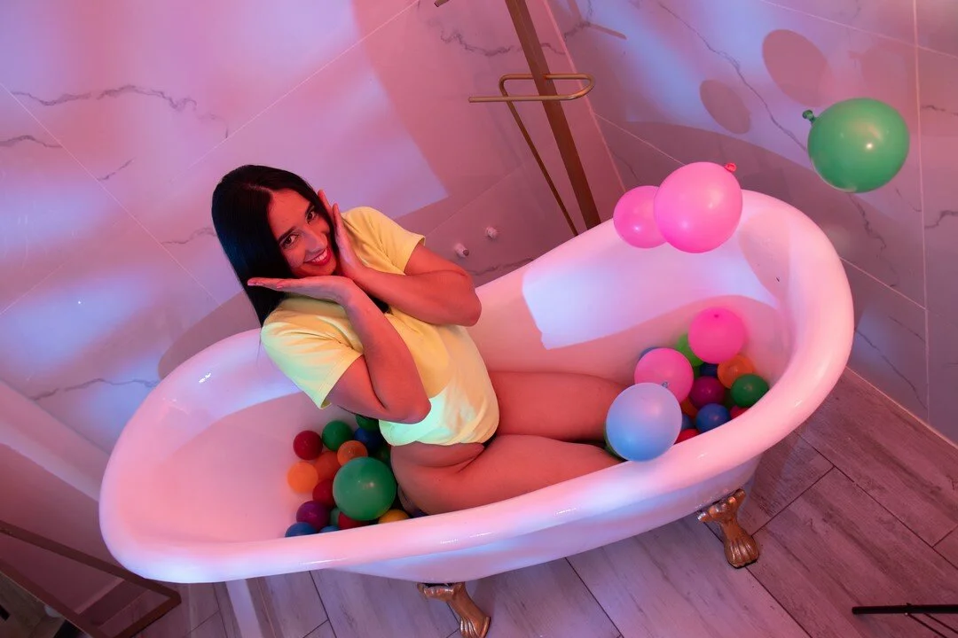 XXX Porn Photo of Nude Valentina_Ross_ 8