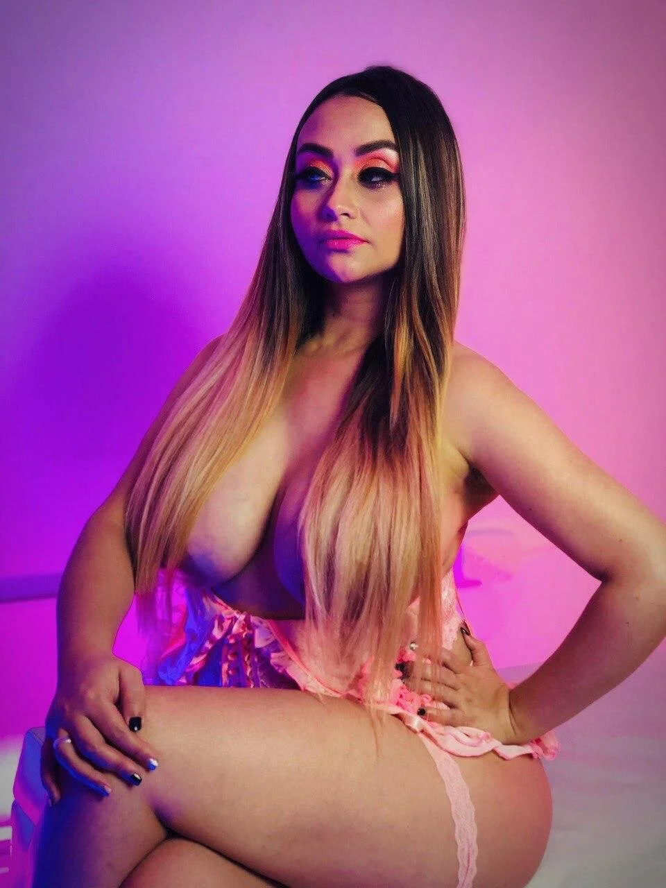 XXX Porn Photo of Nude IsaSixty9 7
