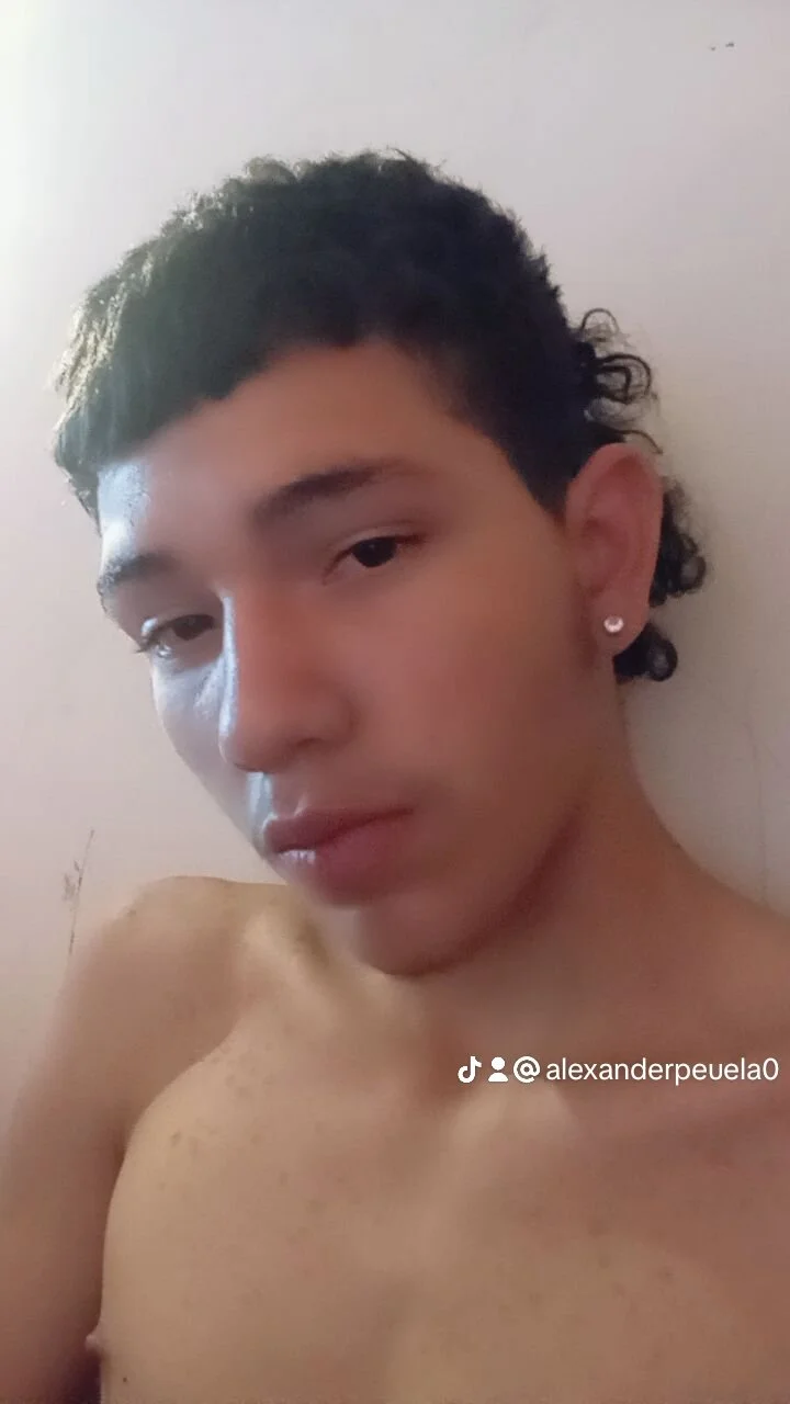 XXX Porn Photo of Nude alex_xx20 2