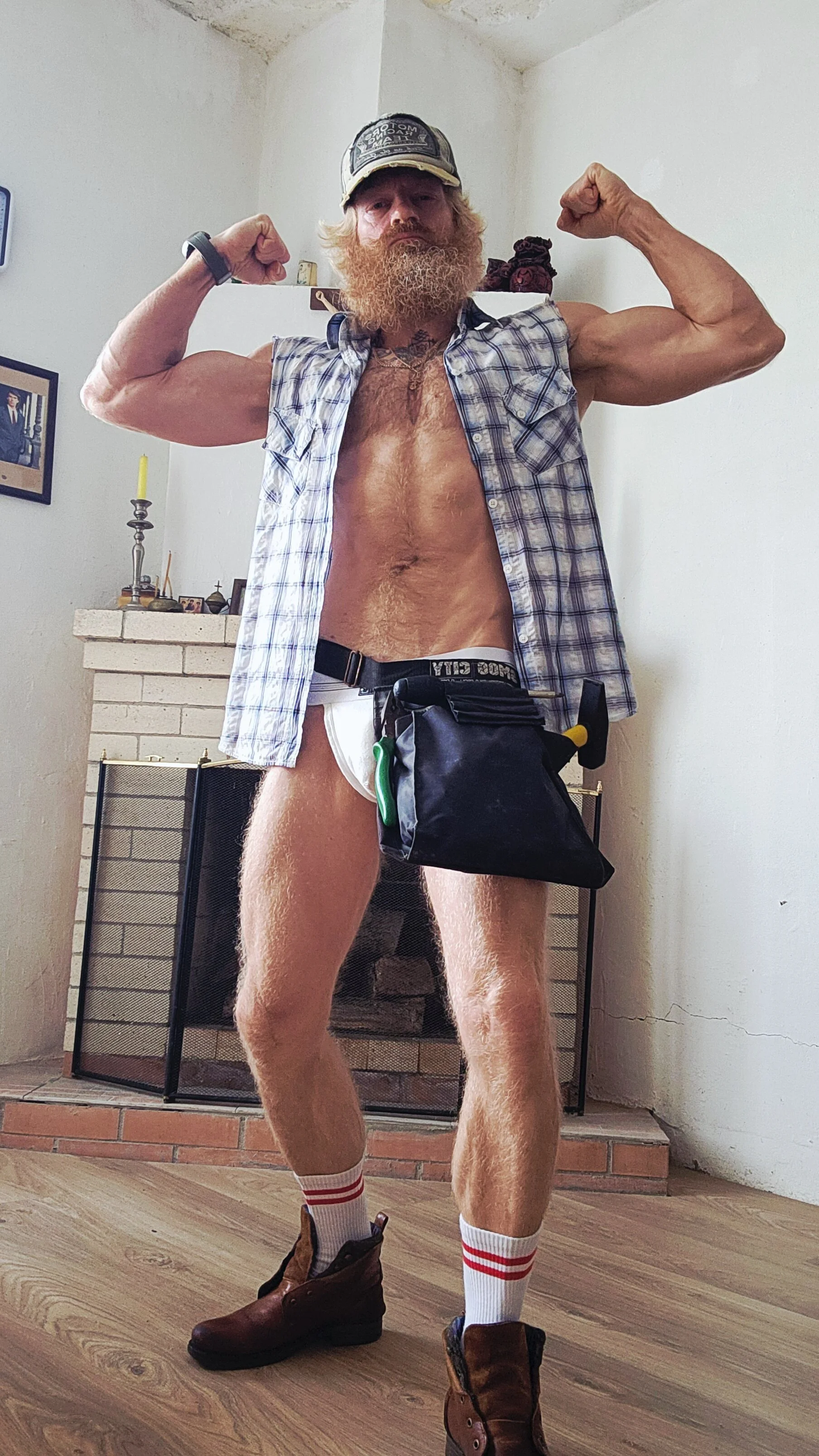 XXX Porn Photo of Nude Gingerbeard40 30