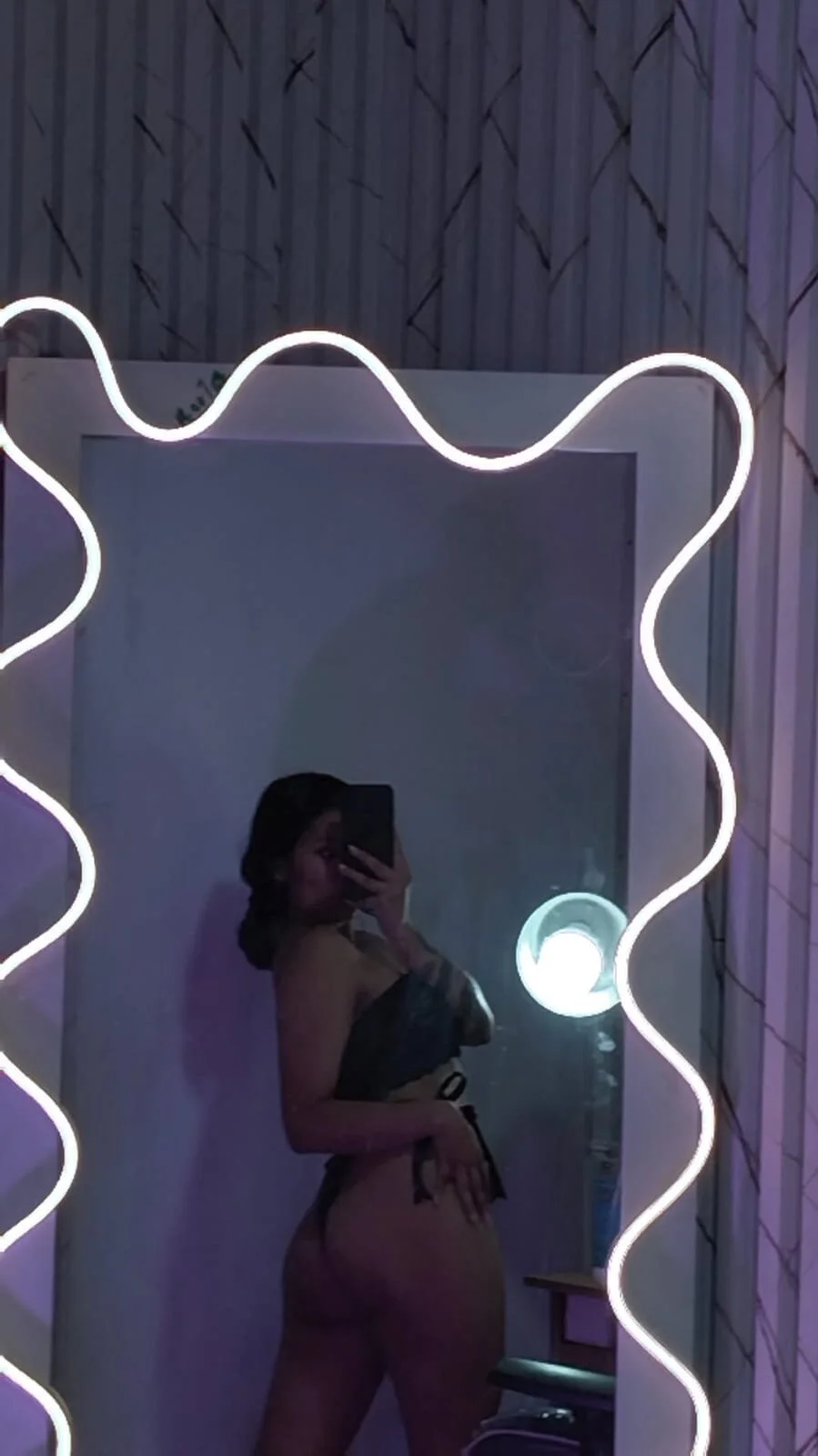 XXX Porn Photo of Nude PEACHY_TAY 82