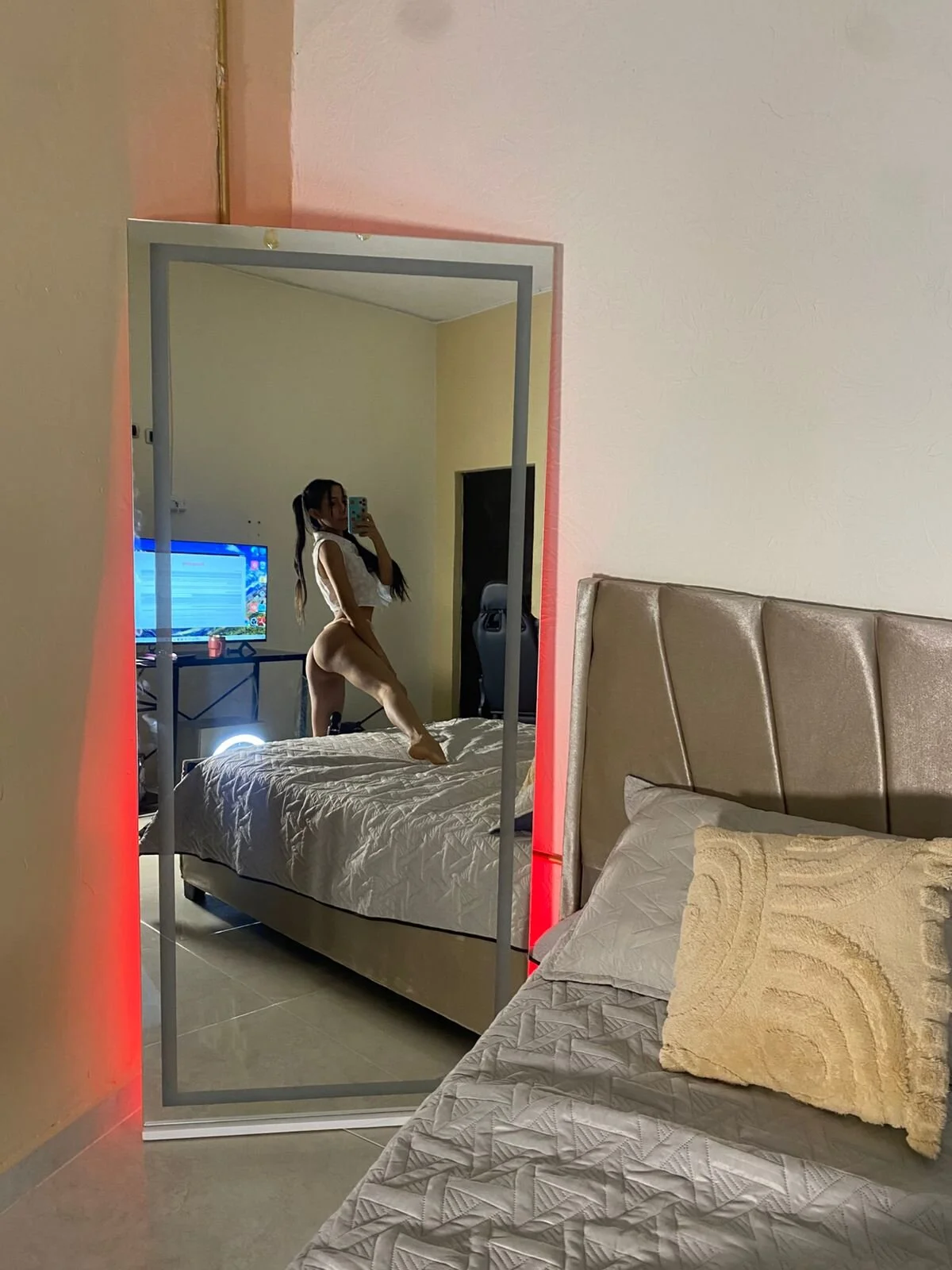 XXX Porn Photo of Nude Alishaa_sweet 14