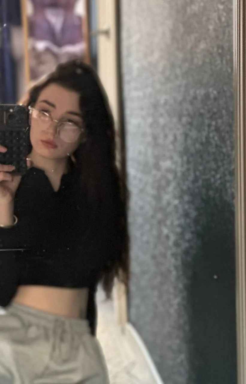 XXX Porn Photo of Nude IsabellaWave 2