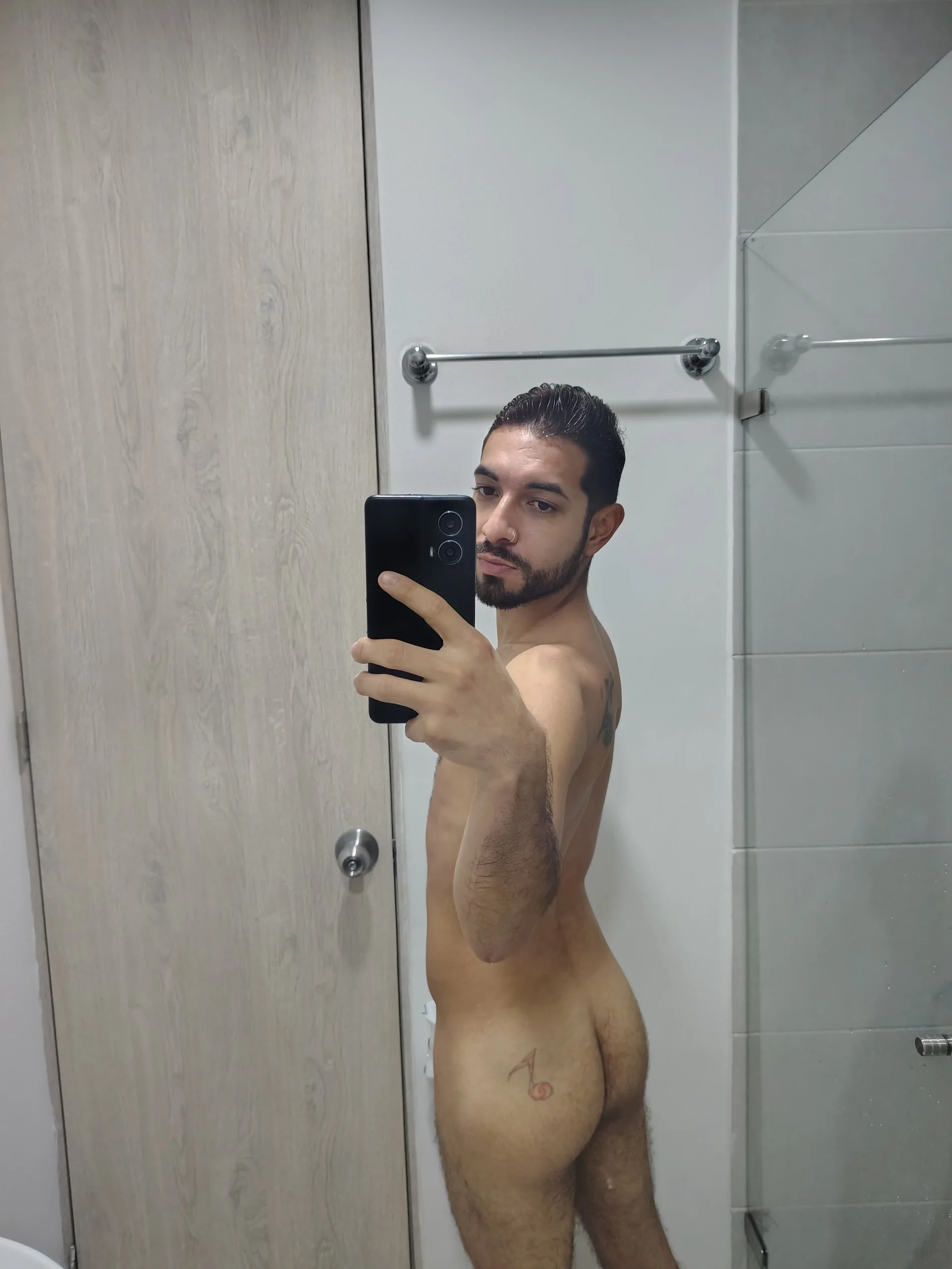 XXX Porn Photo of Nude ReyPablo1 8