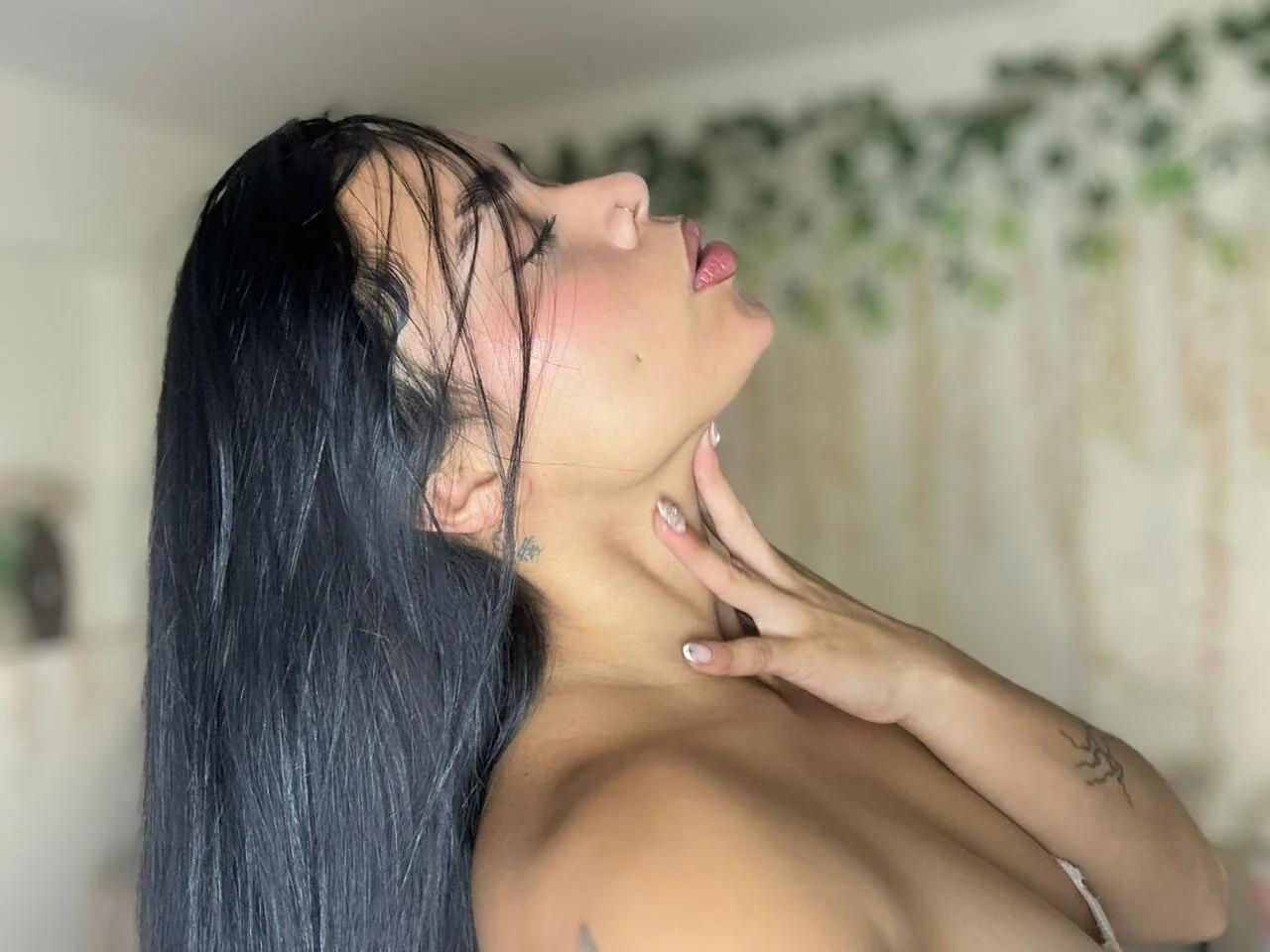 XXX Porn Photo of Nude meli_ortiz_ 45