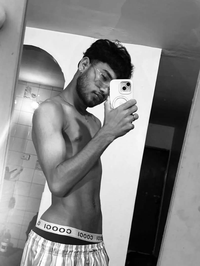 XXX Porn Photo of Nude Rafael04_26 12