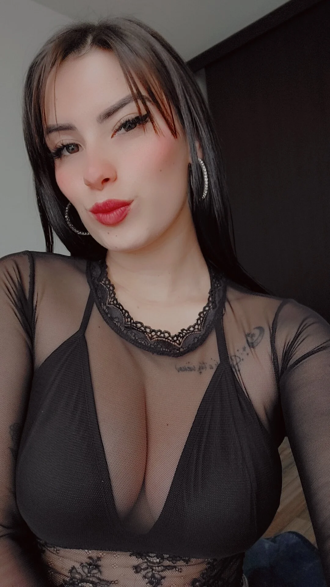 XXX Porn Photo of Nude LucianaTomson 44