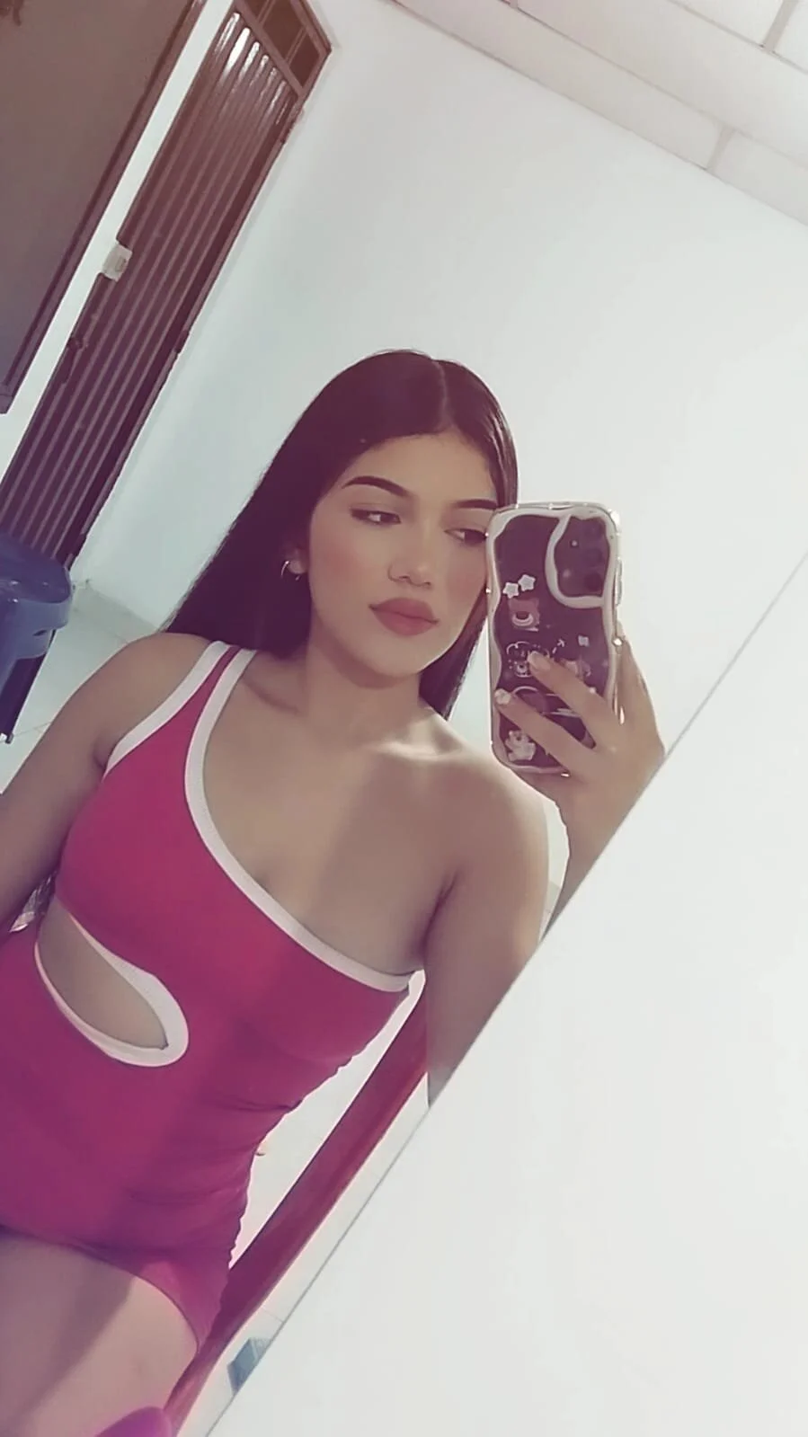 XXX Porn Photo of Nude Miss_JulietaShadow 11