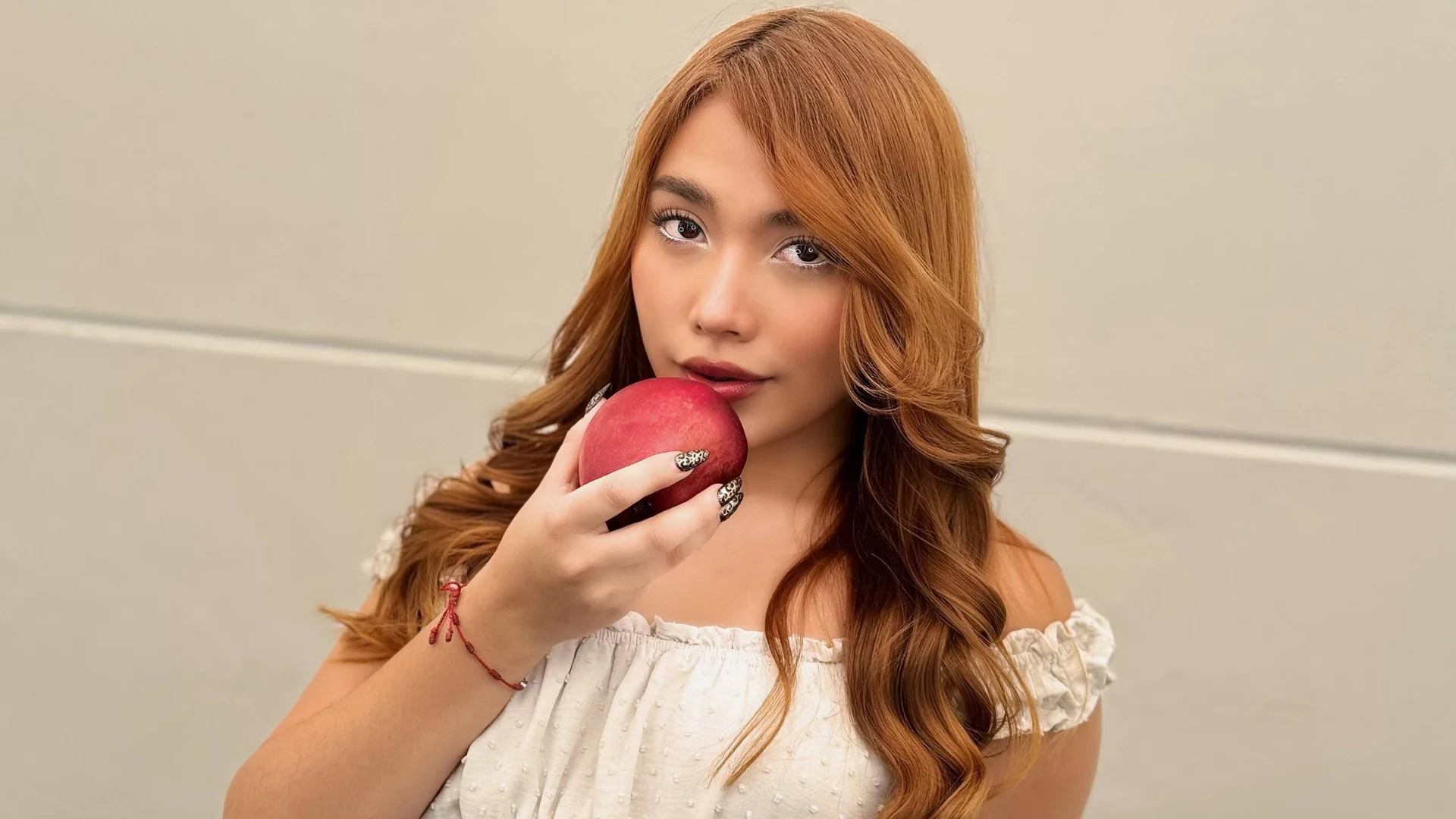 XXX Porn Photo of Nude CyberMiaXXX 3