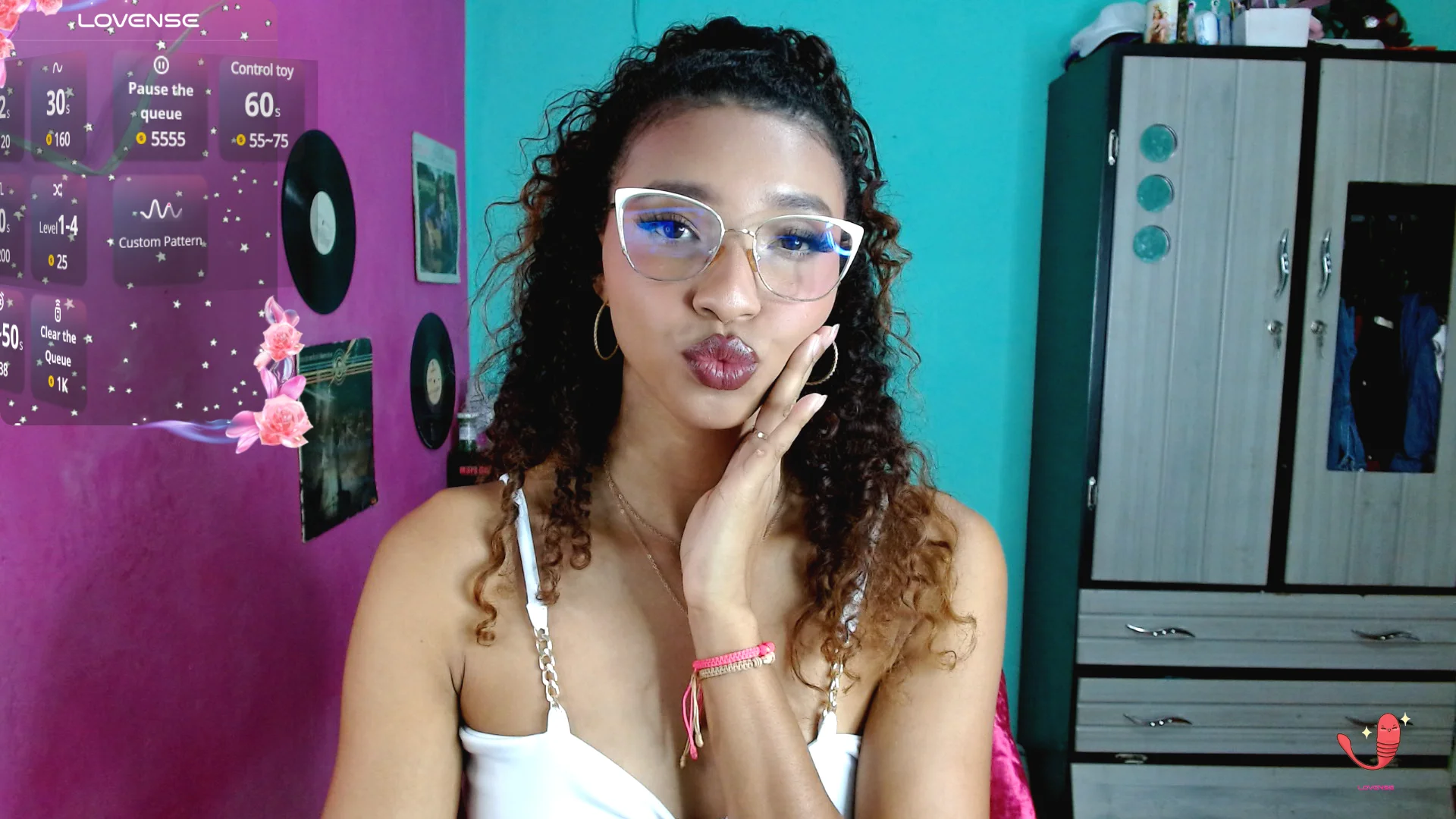 XXX Porn Photo of Nude sensitive_brunette 27
