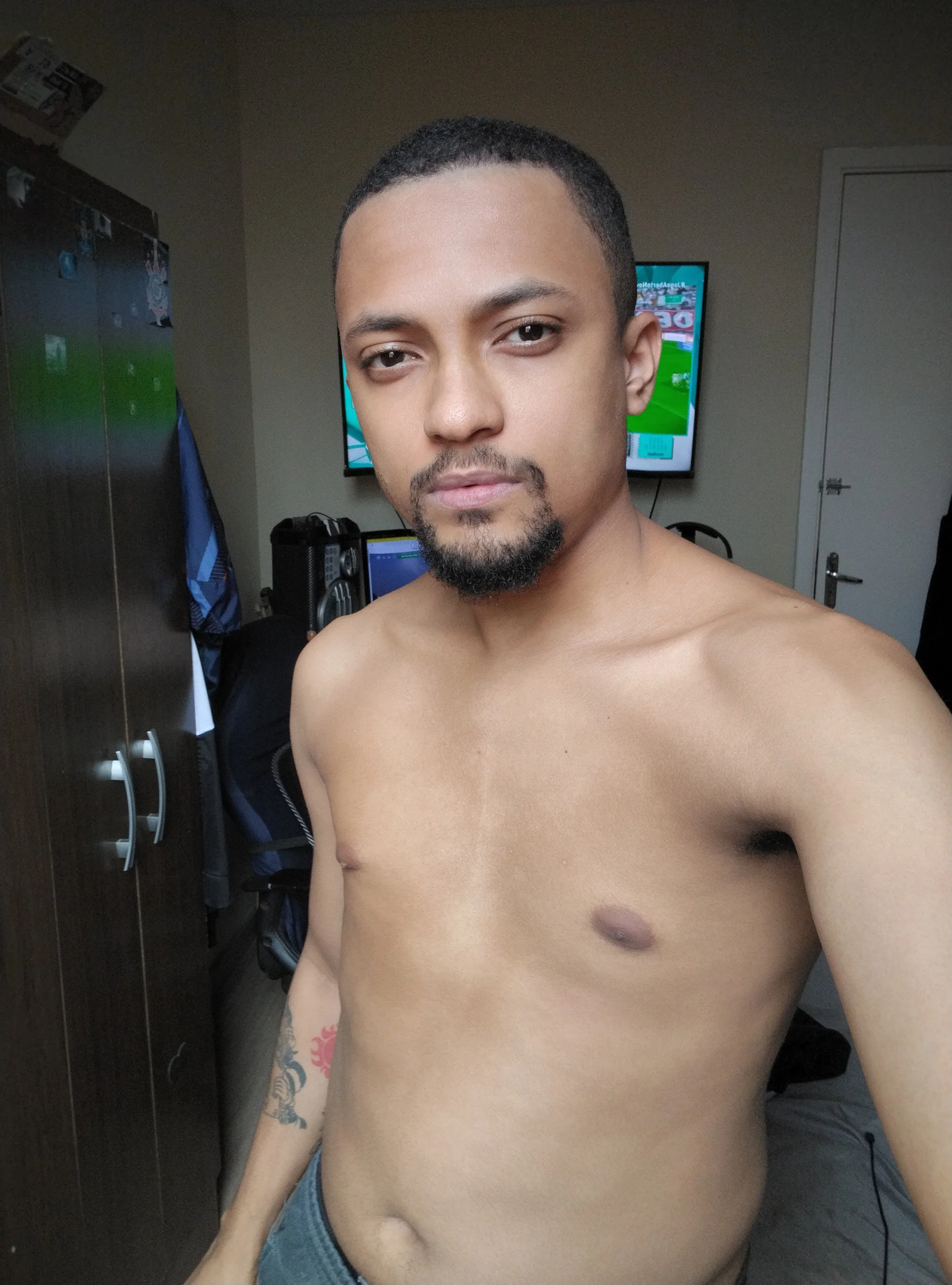 XXX Porn Photo of Nude GustavinhoH22 1