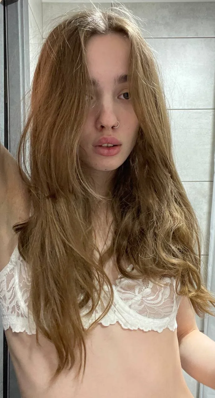 XXX Porn Photo of Nude Weeissy 7