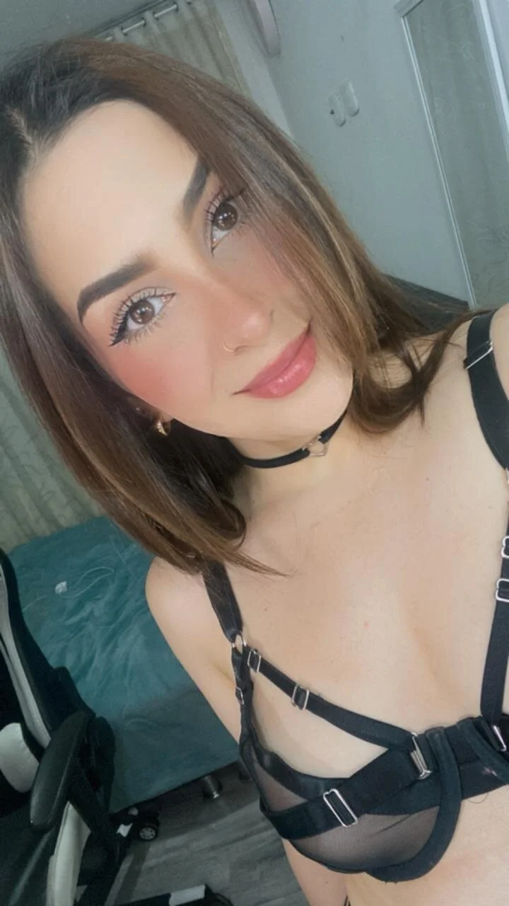 XXX Porn Photo of Nude isabella_sea_ 10