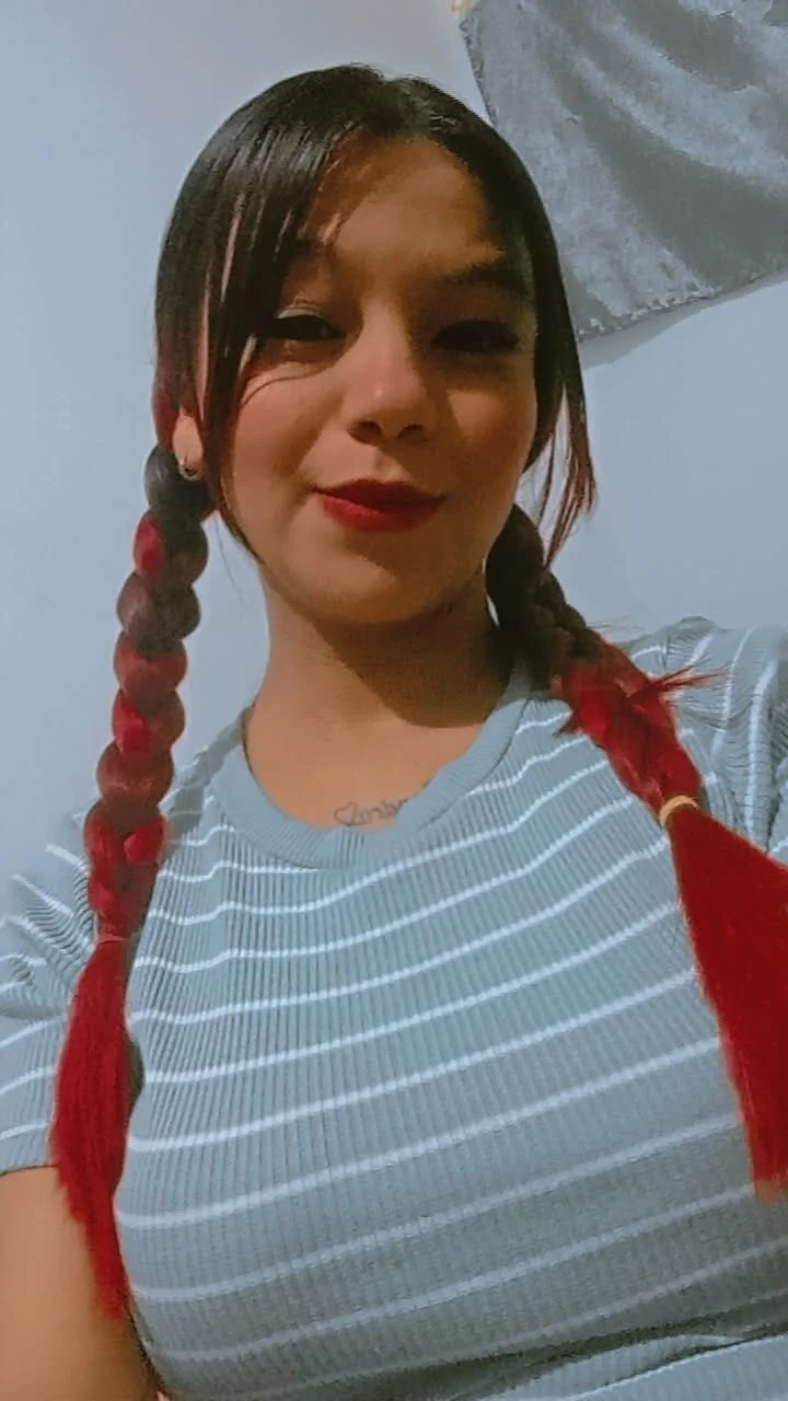 XXX Porn Photo of Nude gime_lara 150