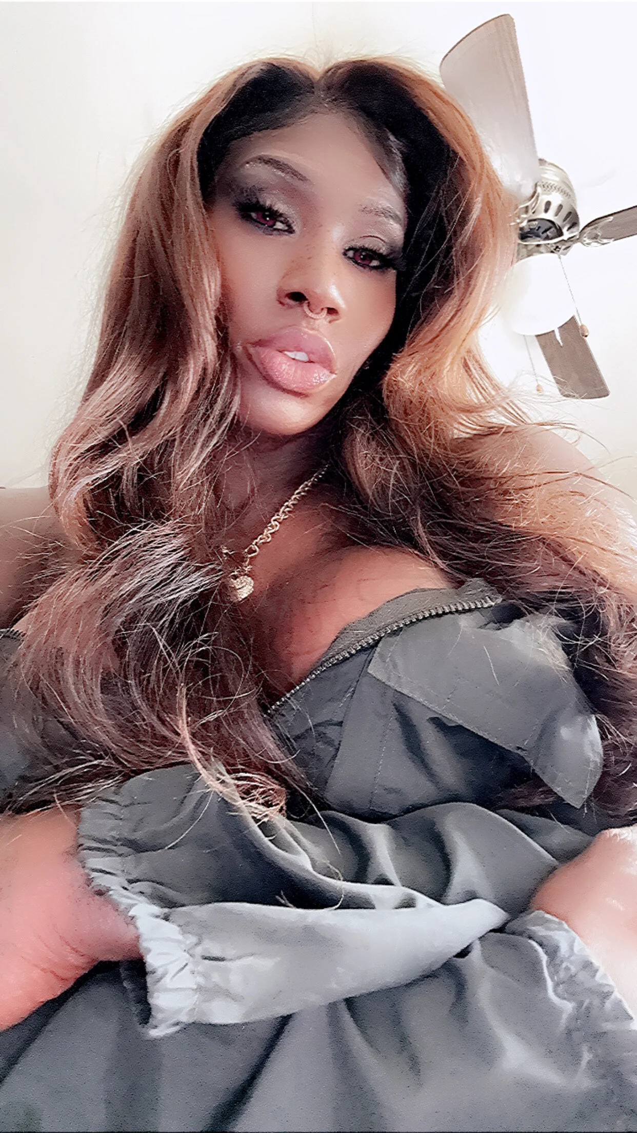 XXX Porn Photo of Nude Motherbigbus 5