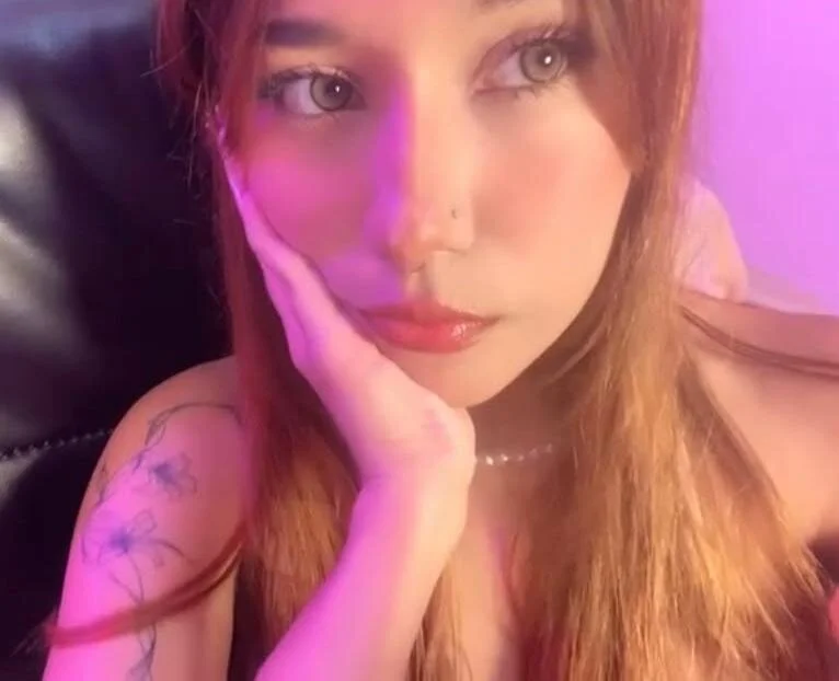 XXX Porn Photo of Nude kenaii__ 1