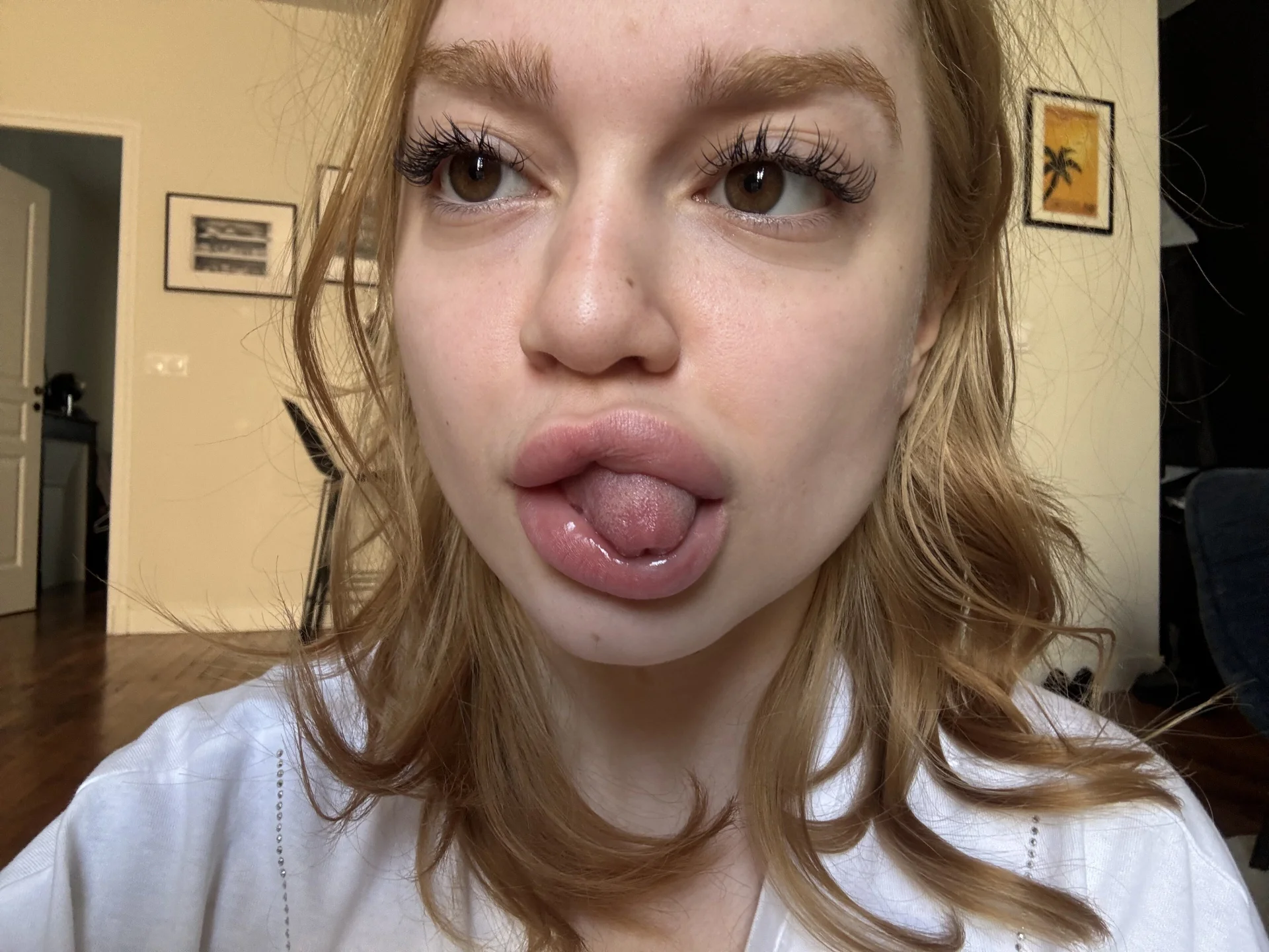 XXX Porn Photo of Nude Emma_hornybb 1