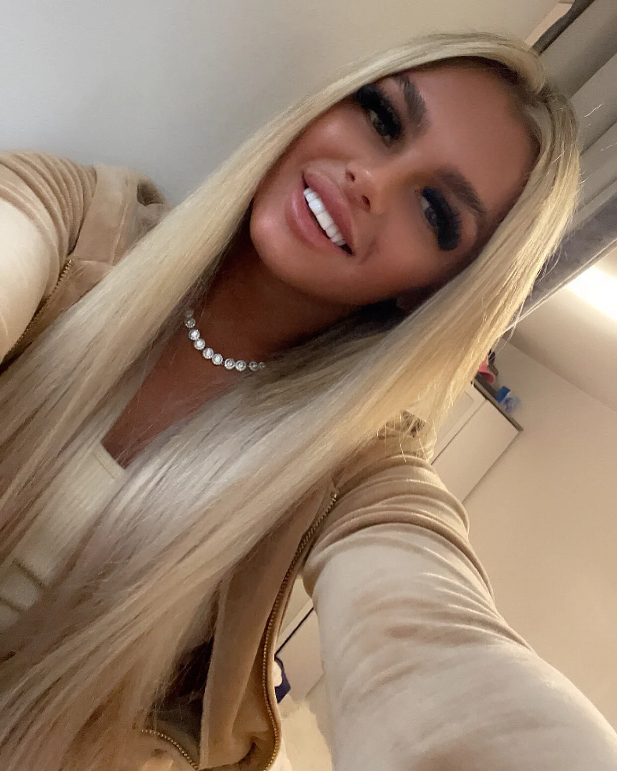 XXX Porn Photo of Nude Irish_BarbieMilfx 87