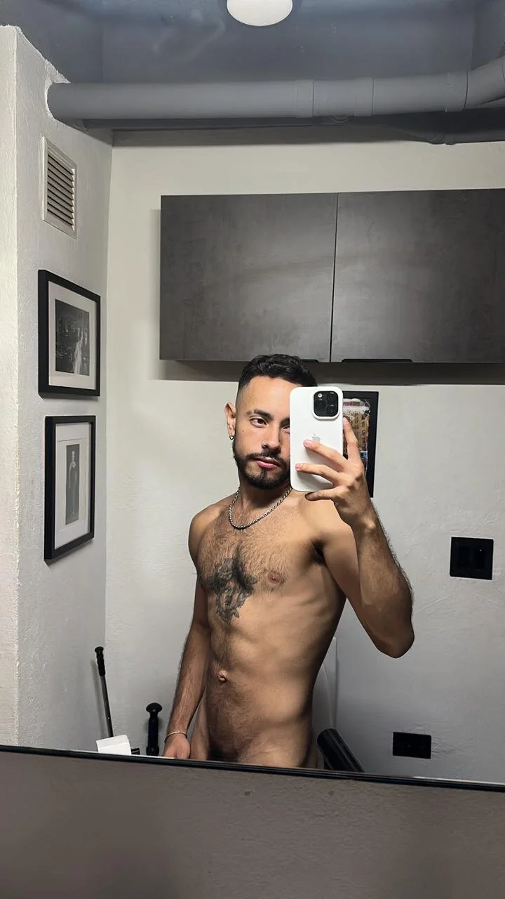 XXX Porn Photo of Nude Mateobaer_ 11