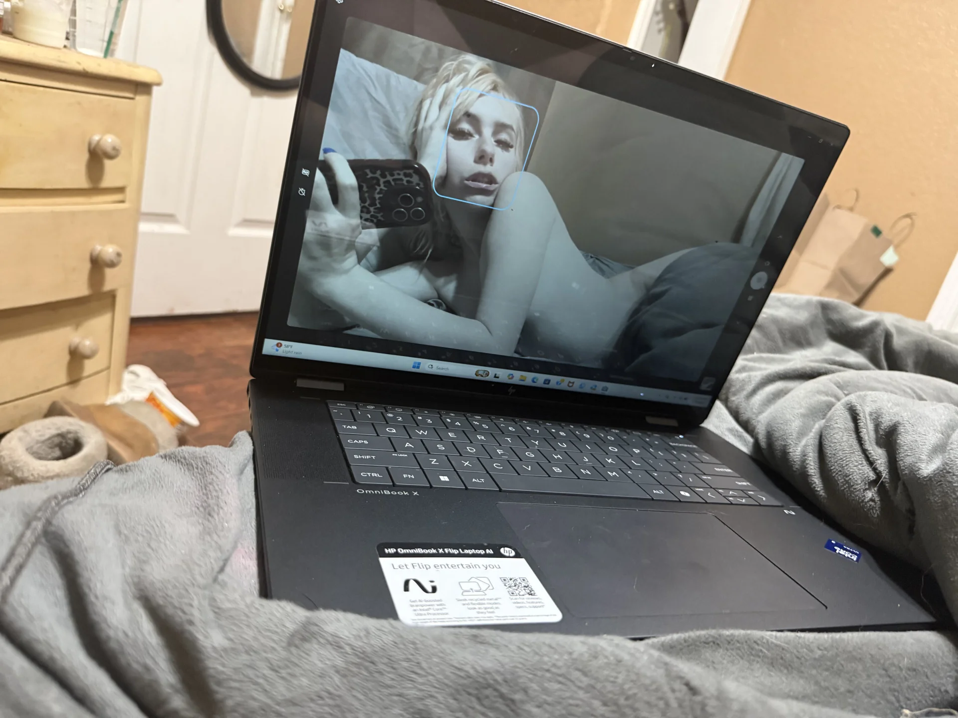 XXX Porn Photo of Nude allysssabennet 2