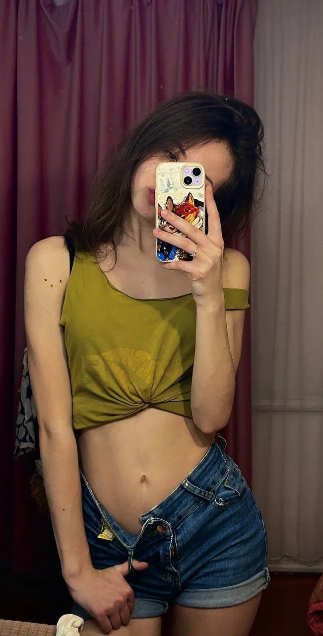 XXX Porn Photo of Nude BelleBerry_ 2