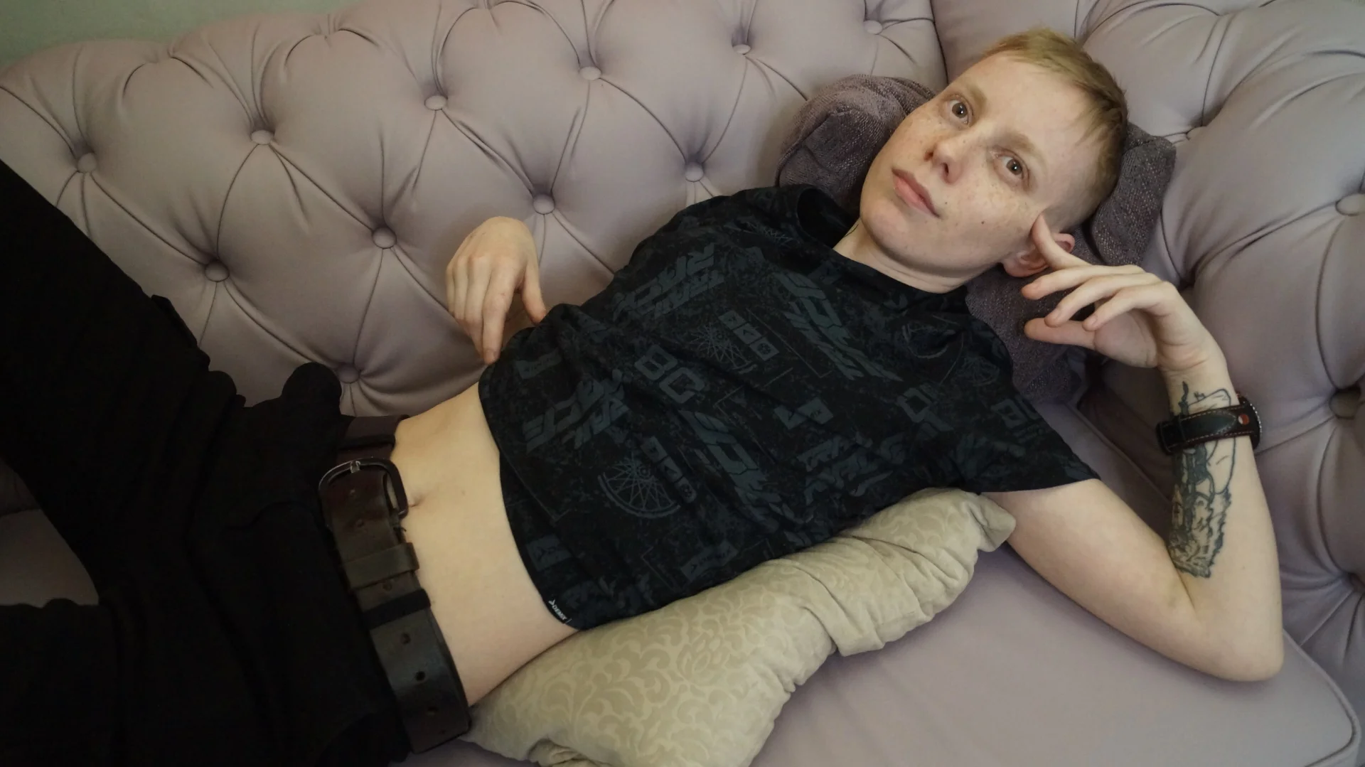 XXX Porn Photo of Nude Getoverherenow 2