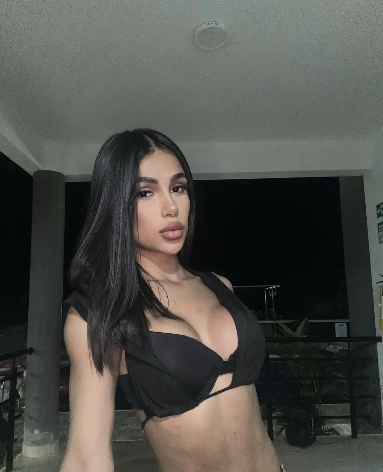 XXX Porn Photo of Nude laurita__oss 2