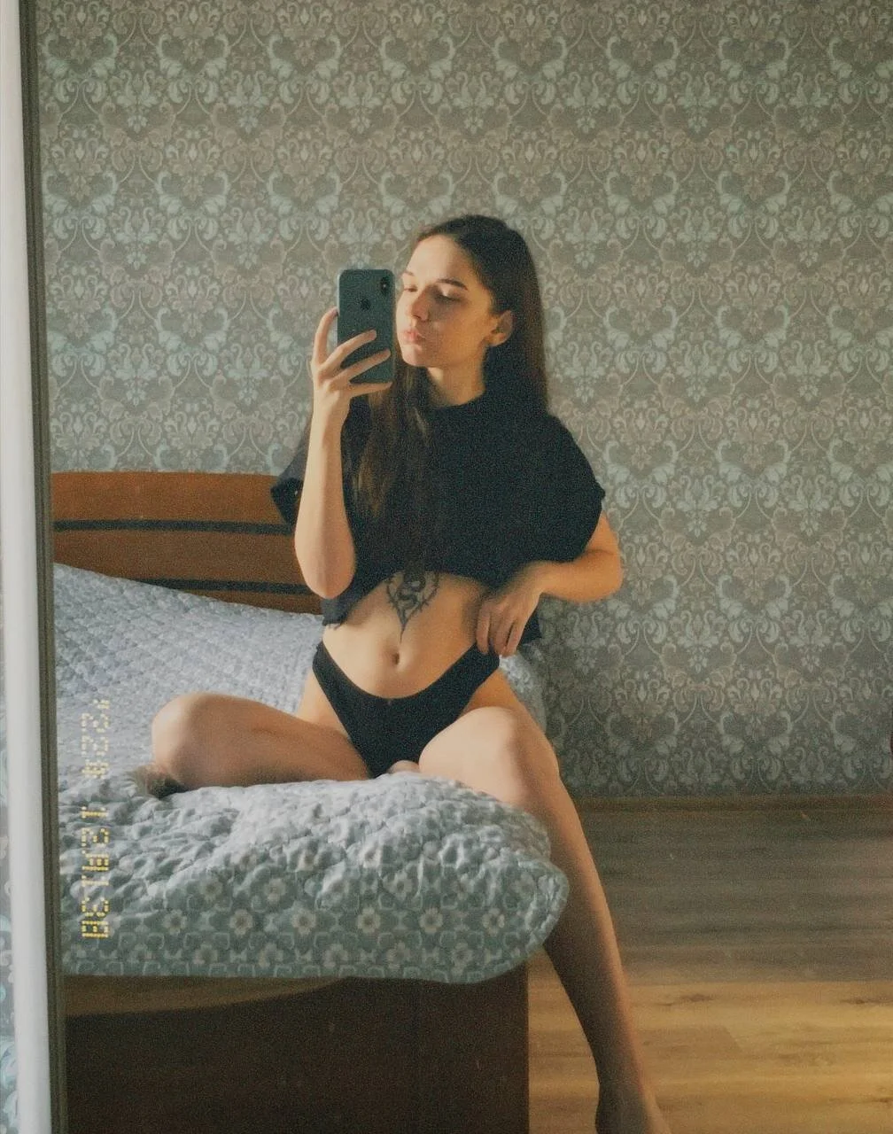 XXX Porn Photo of Nude MirielleNymph 4