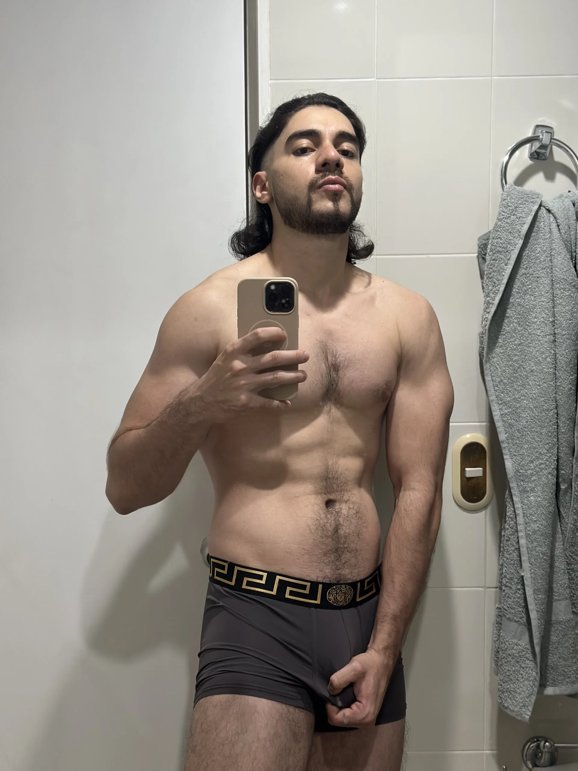 XXX Porn Photo of Nude Eyvanhot 2