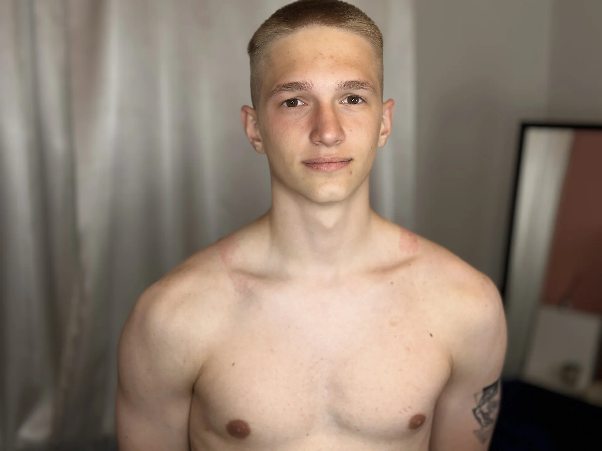 XXX Porn Photo of Nude dustyn_fox 2