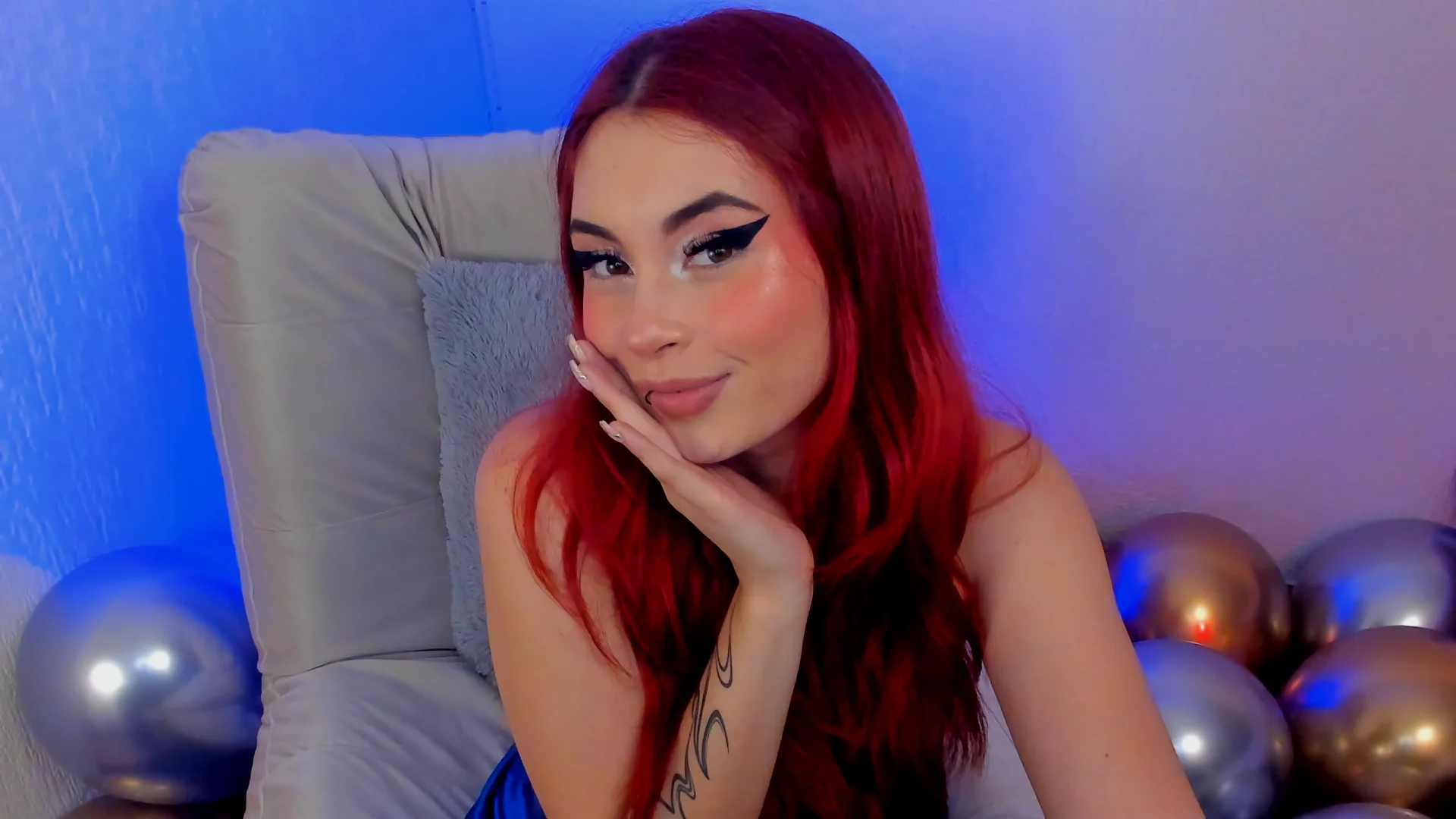 XXX Porn Photo of Nude dakottaa_ 12