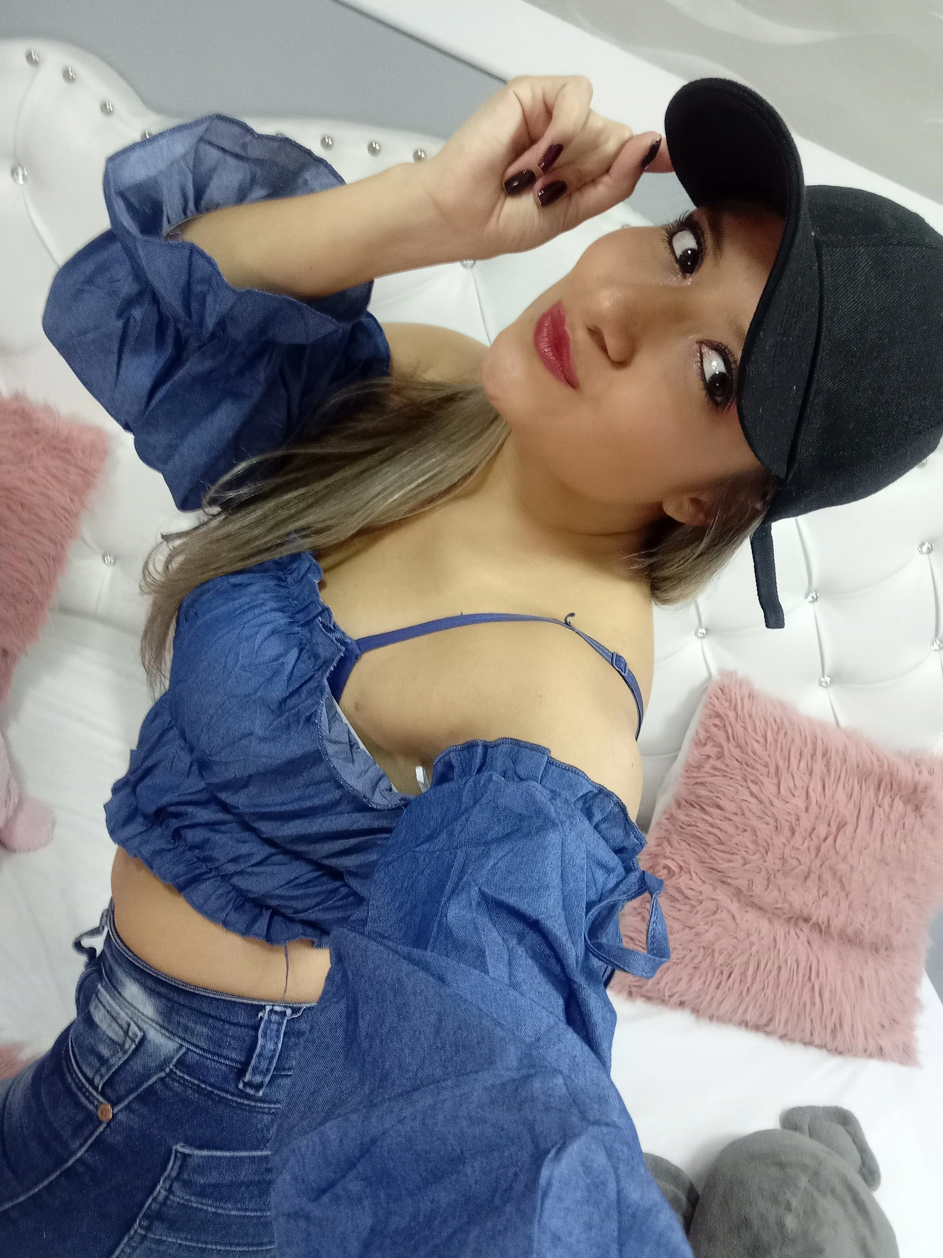 XXX Porn Photo of Nude valeriahunter1 11