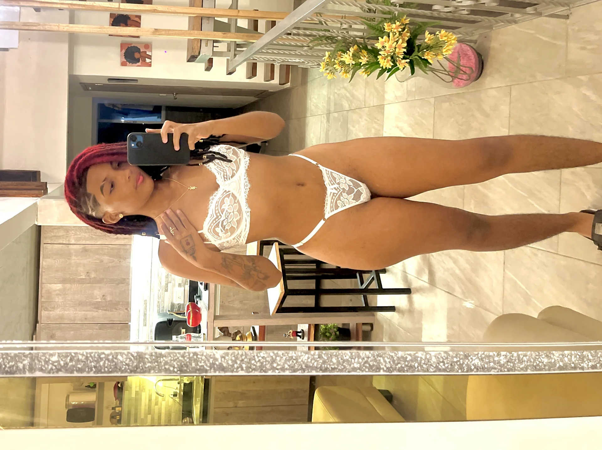XXX Porn Photo of Nude Kassy_dreadlocks 24