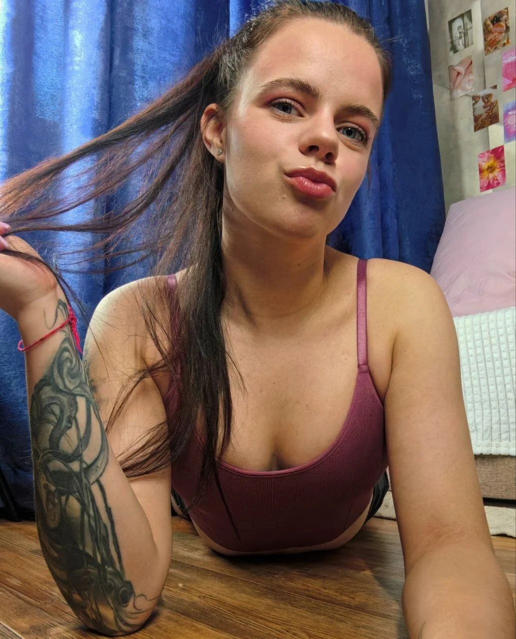 XXX Porn Photo of Nude Alanna_Pow 62