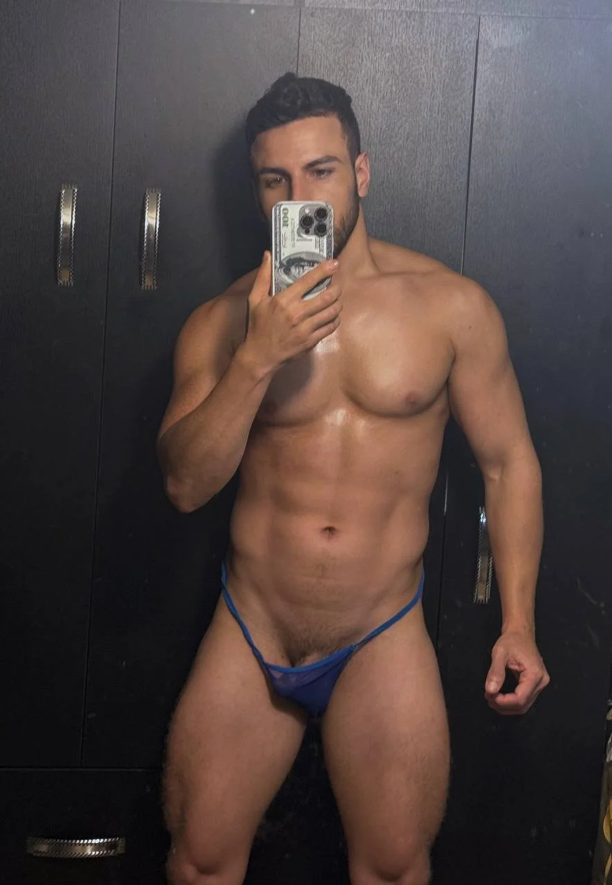 XXX Porn Photo of Nude bayronfit 74