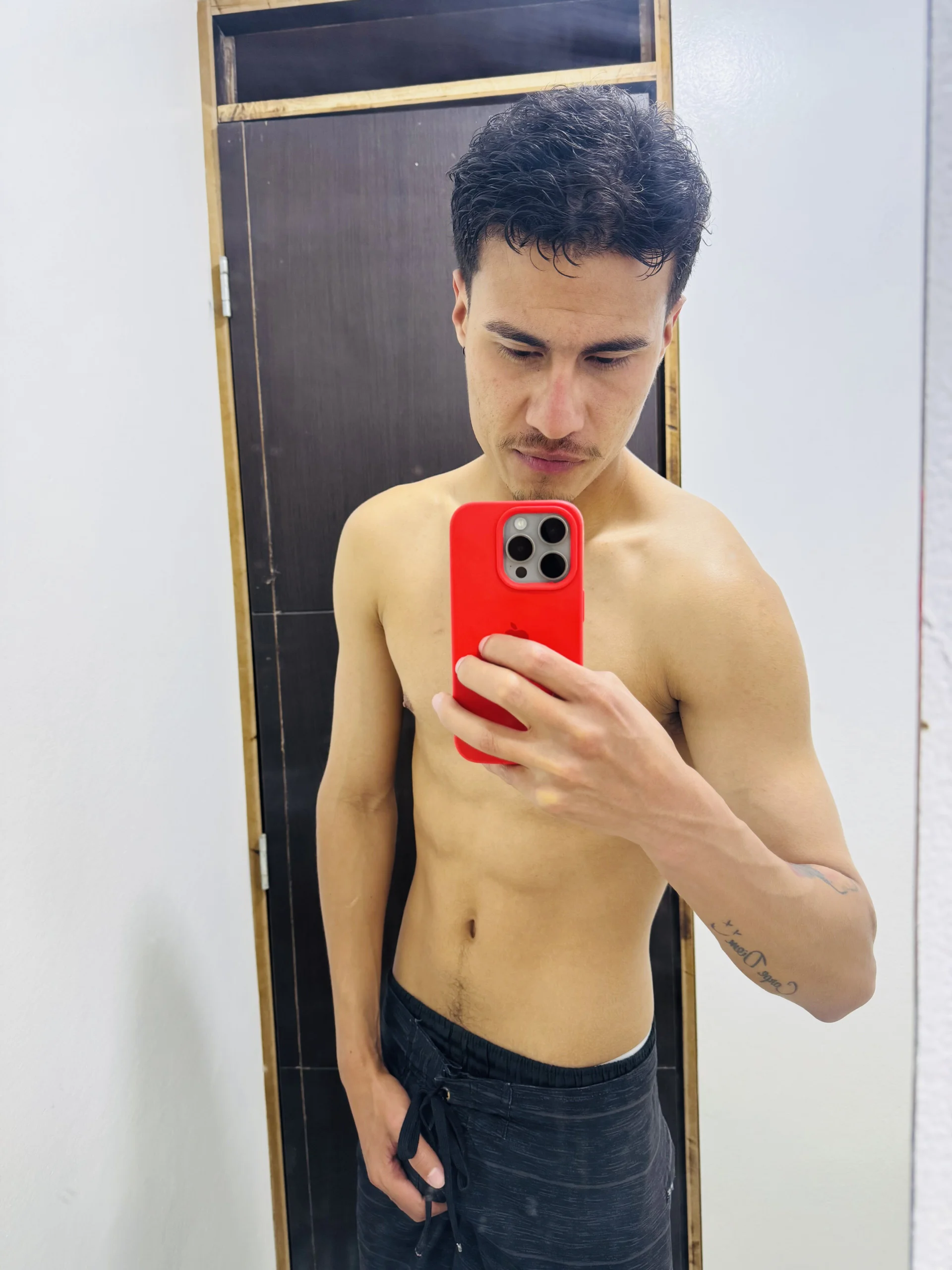 XXX Porn Photo of Nude TavoHot_ 13