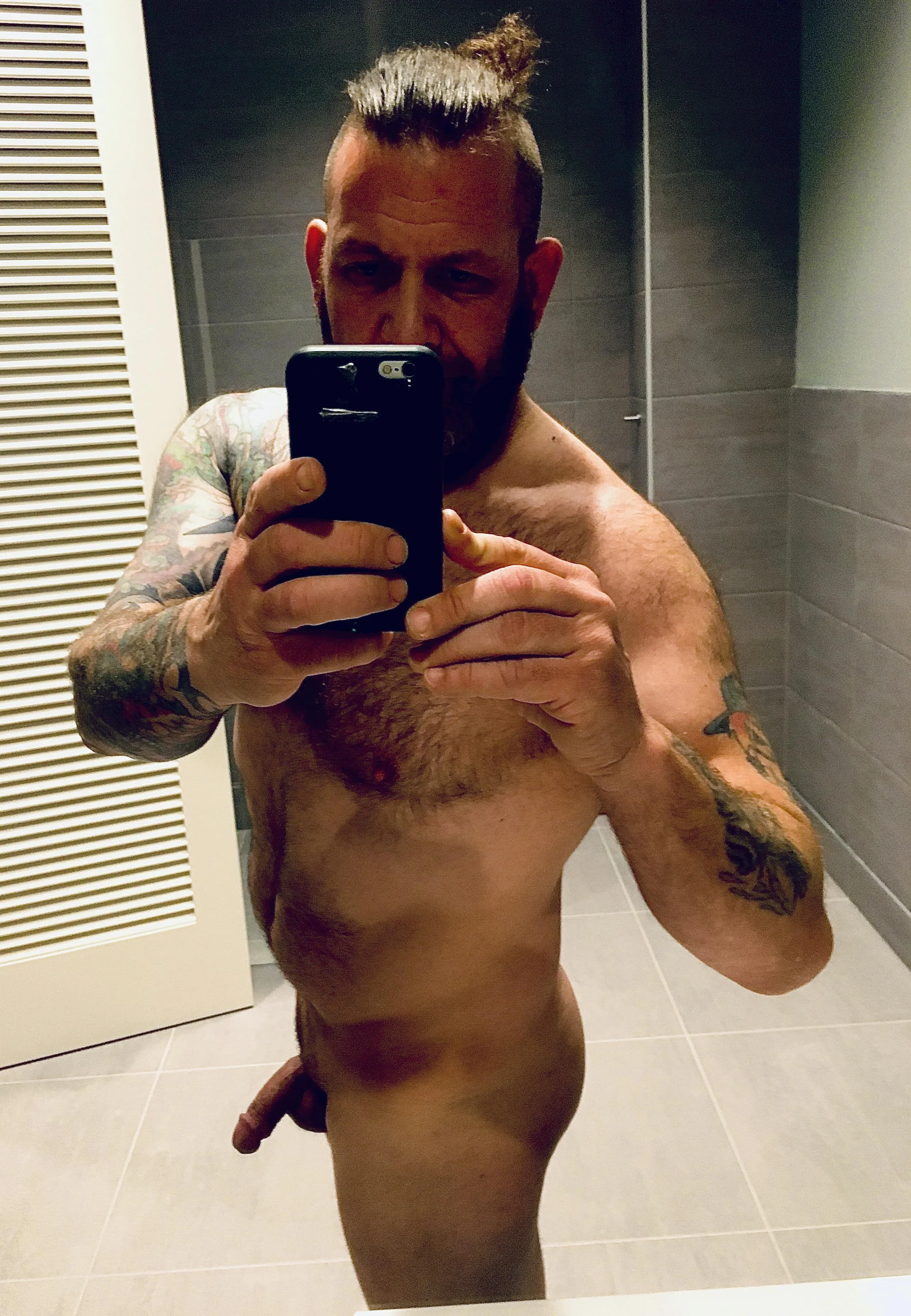 XXX Porn Photo of Nude Tattooednakedguy 9