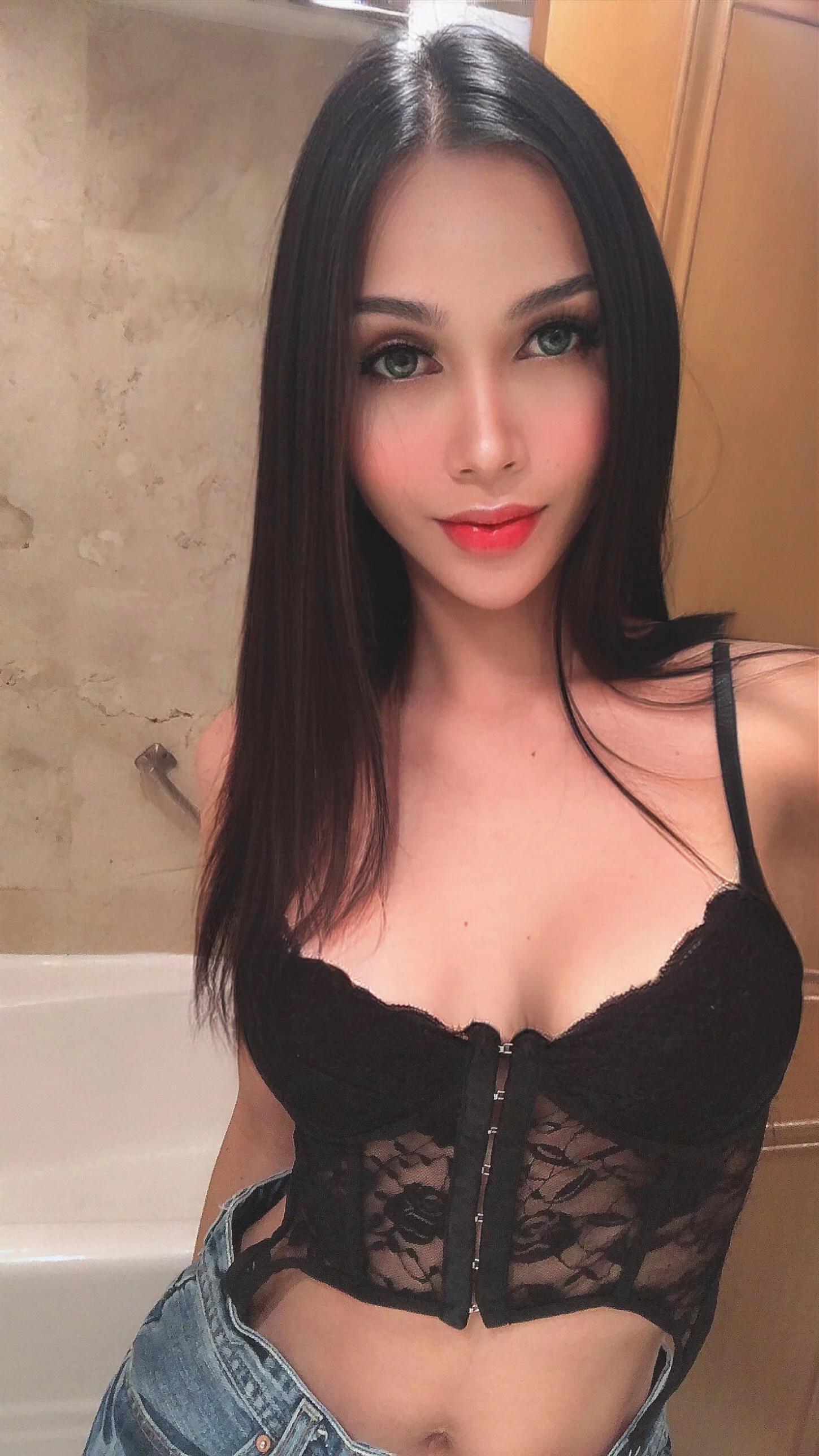 XXX Porn Photo of Nude SeductiveSamanthaTS 3