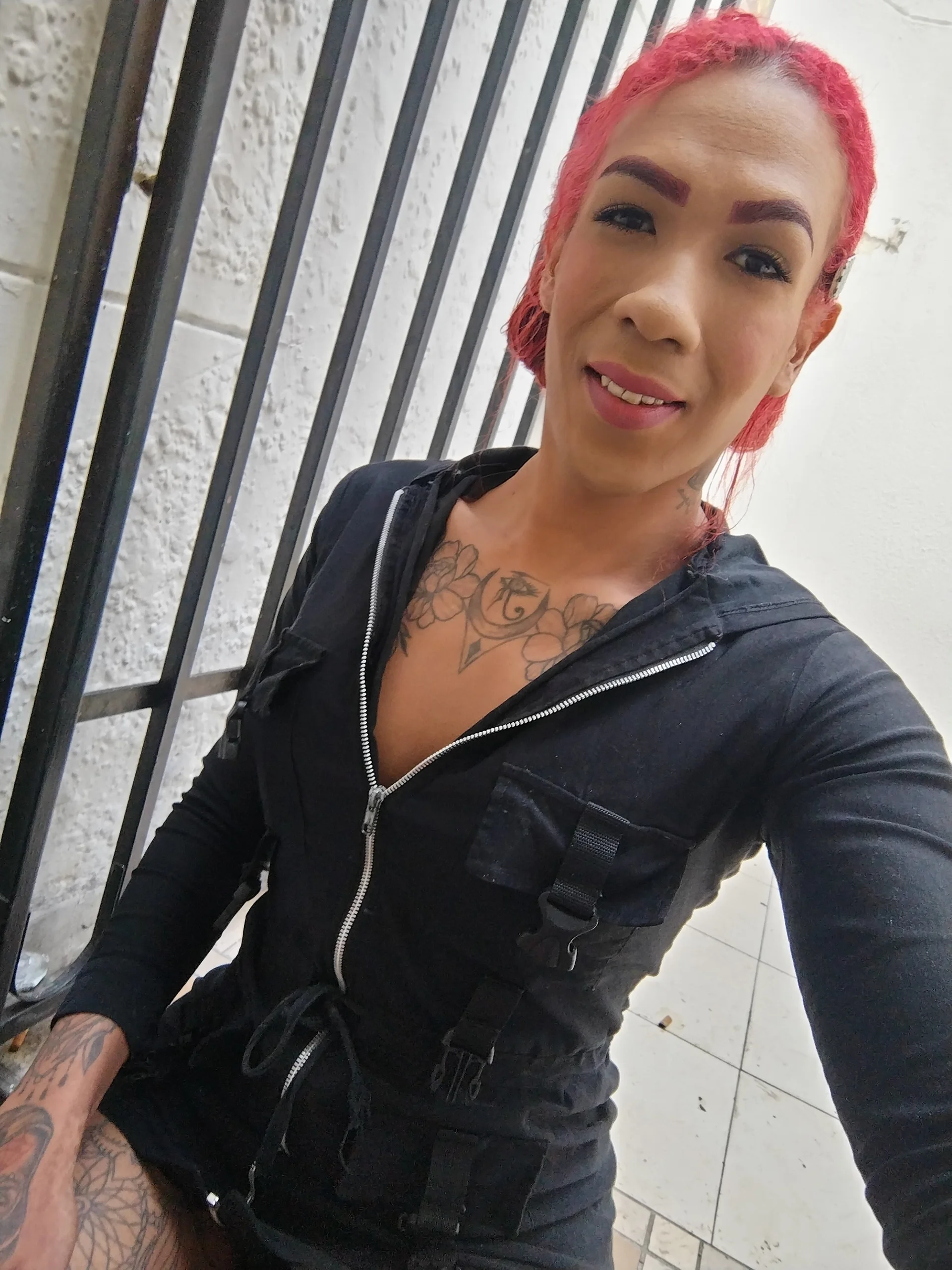 XXX Porn Photo of Nude supreme_nahomy 2