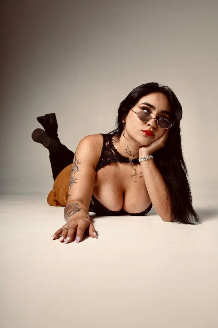 XXX Porn Photo of Nude Elaia_Muller1 6