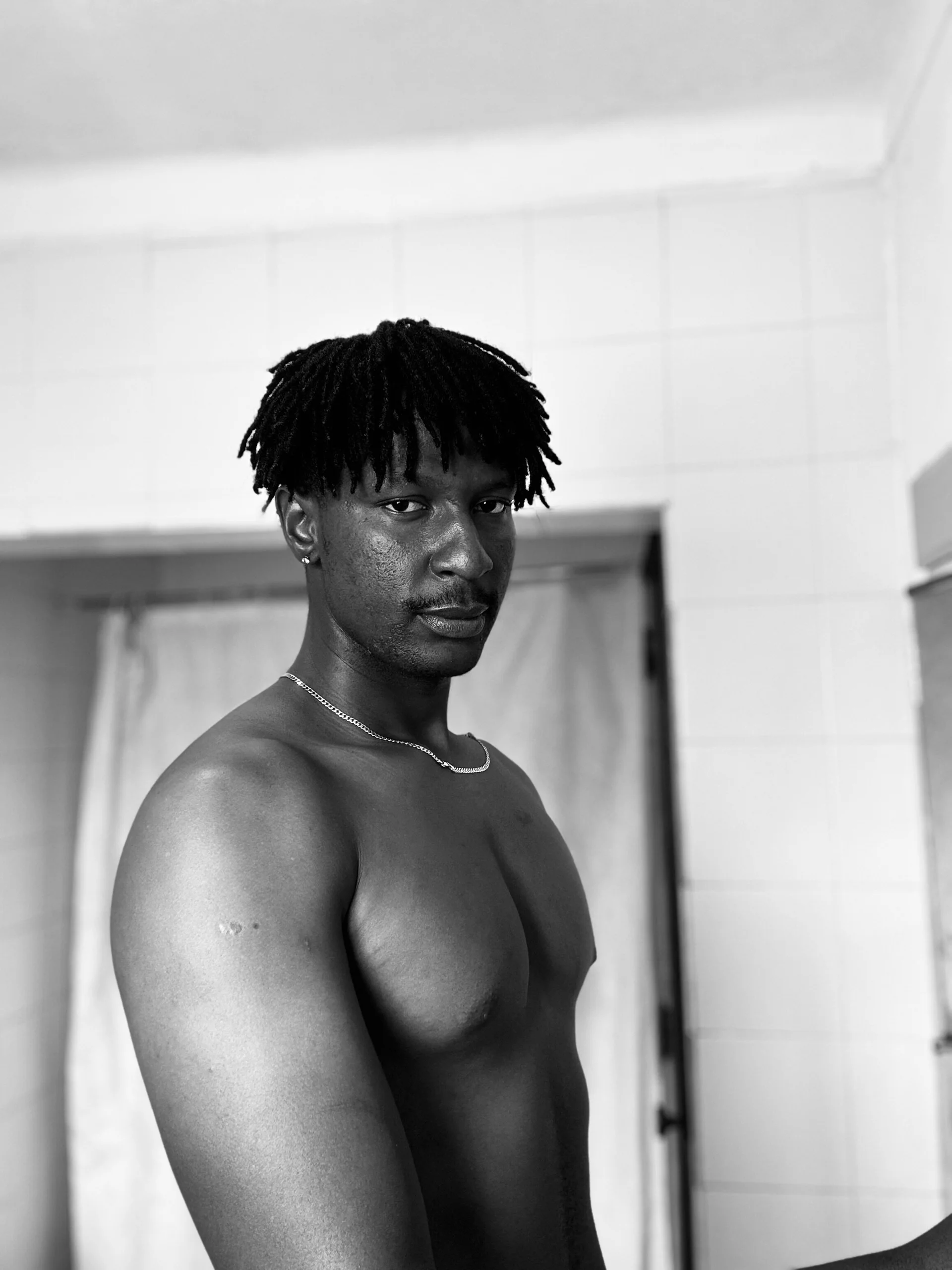 XXX Porn Photo of Nude Big-Blackhawks 2