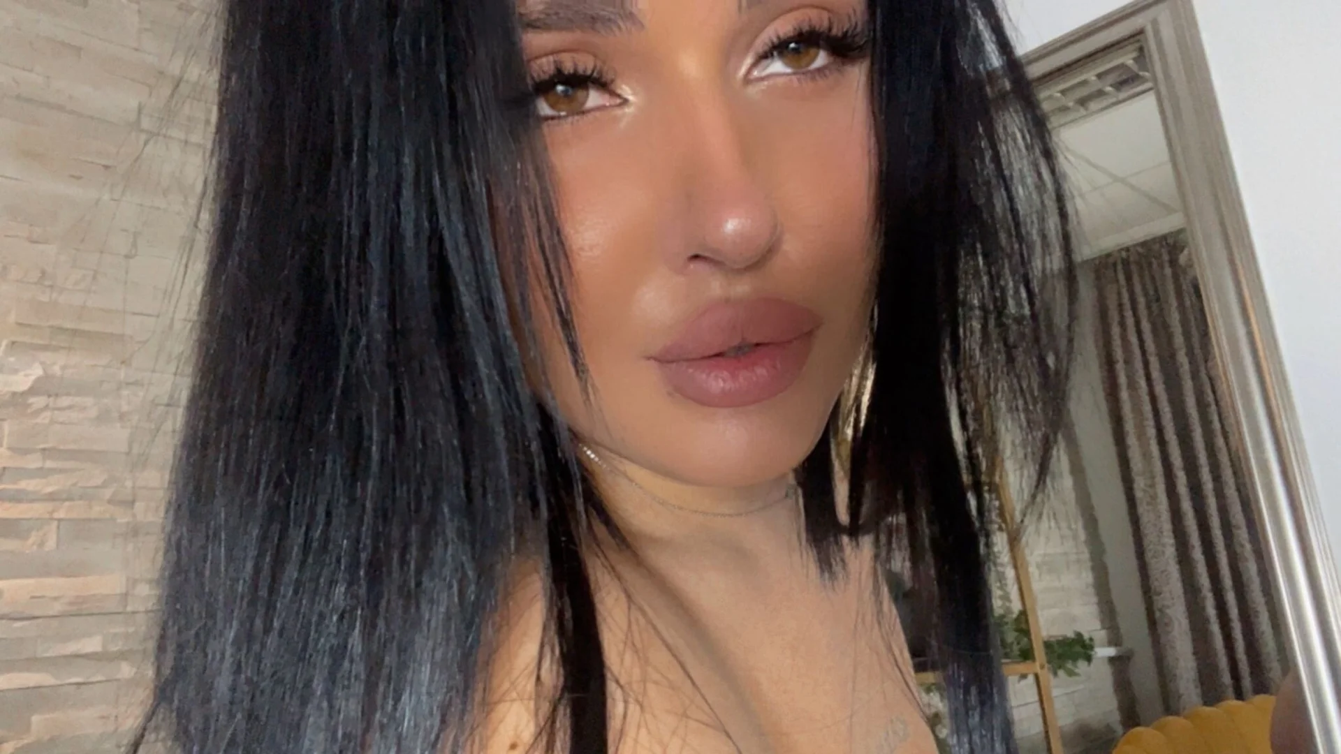 XXX Porn Photo of Nude boobzilla_ 4